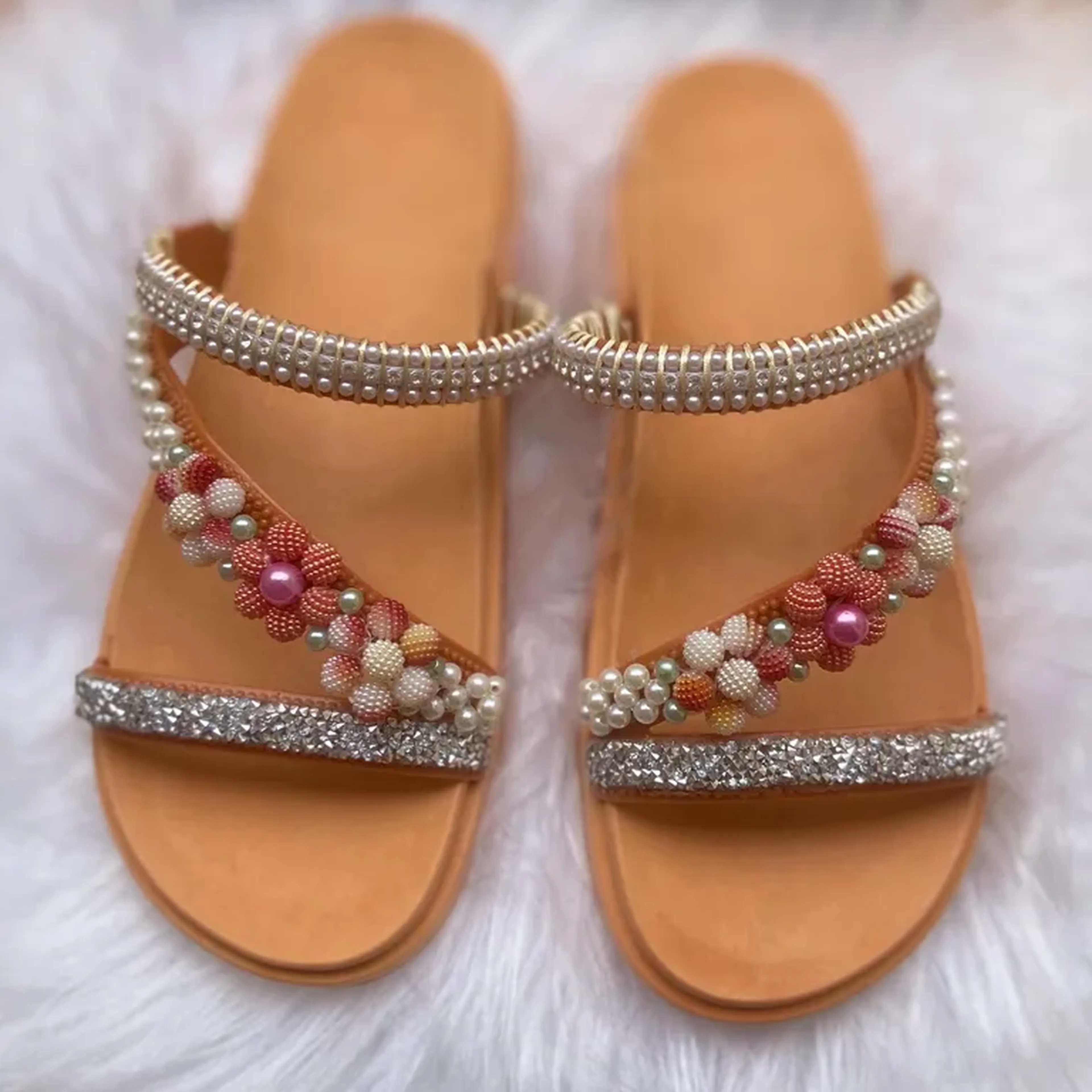 Papete feminina com pérolas imagem