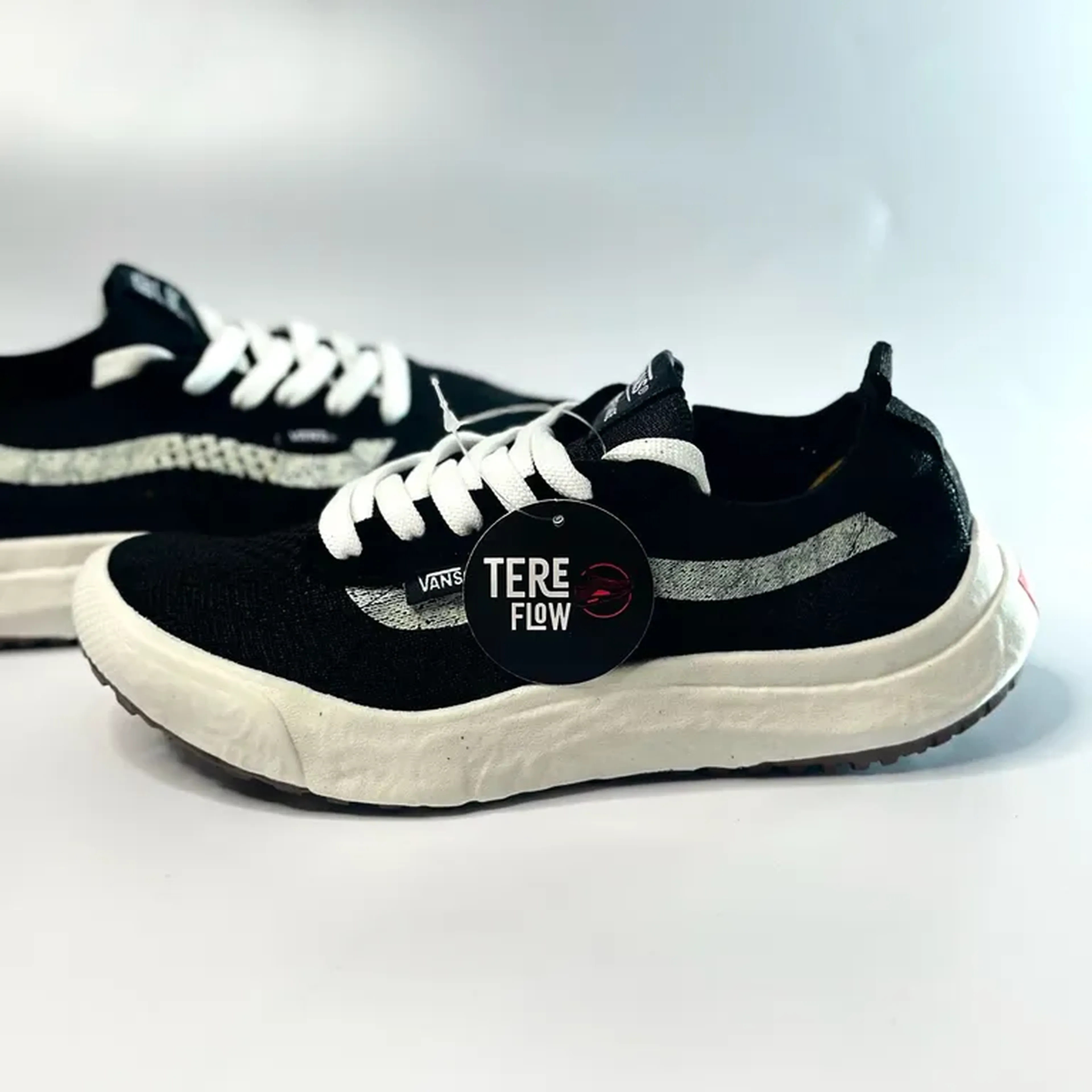 Vans Ultrarange imagem