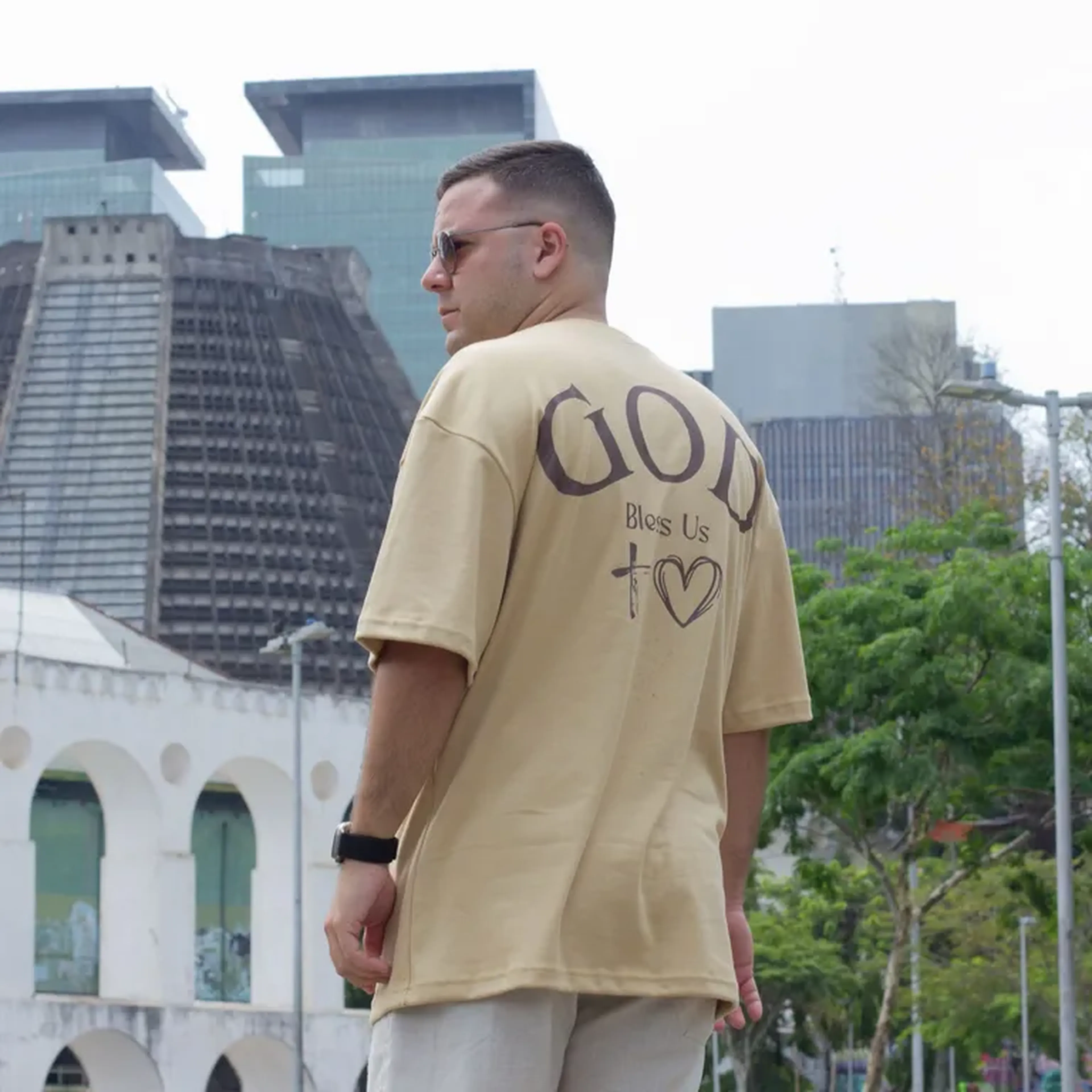 Camisa GOD Resilience - Cáqui imagem