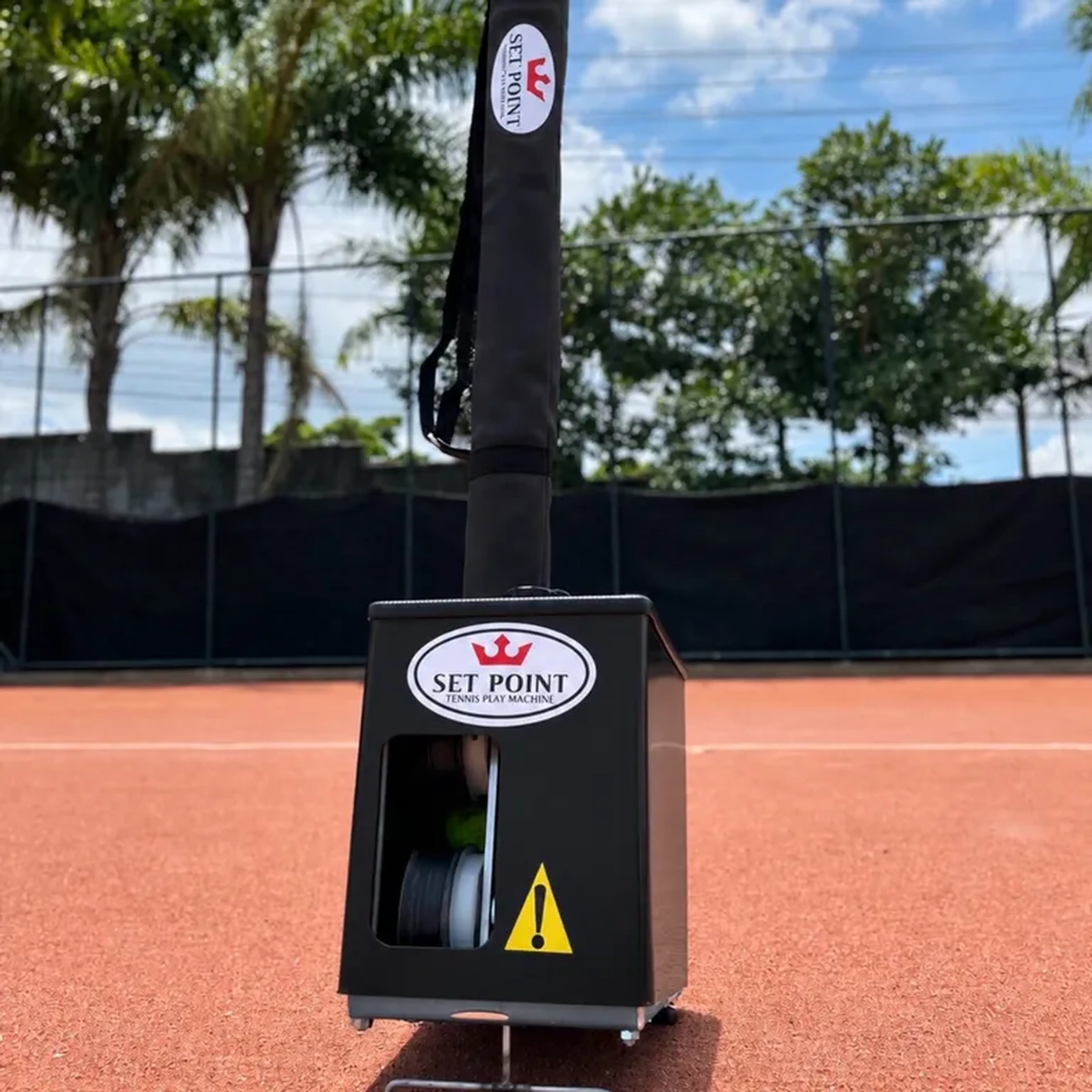 LANÇADORA M1 E OSCILADOR 🎾 TÊNIS imagem