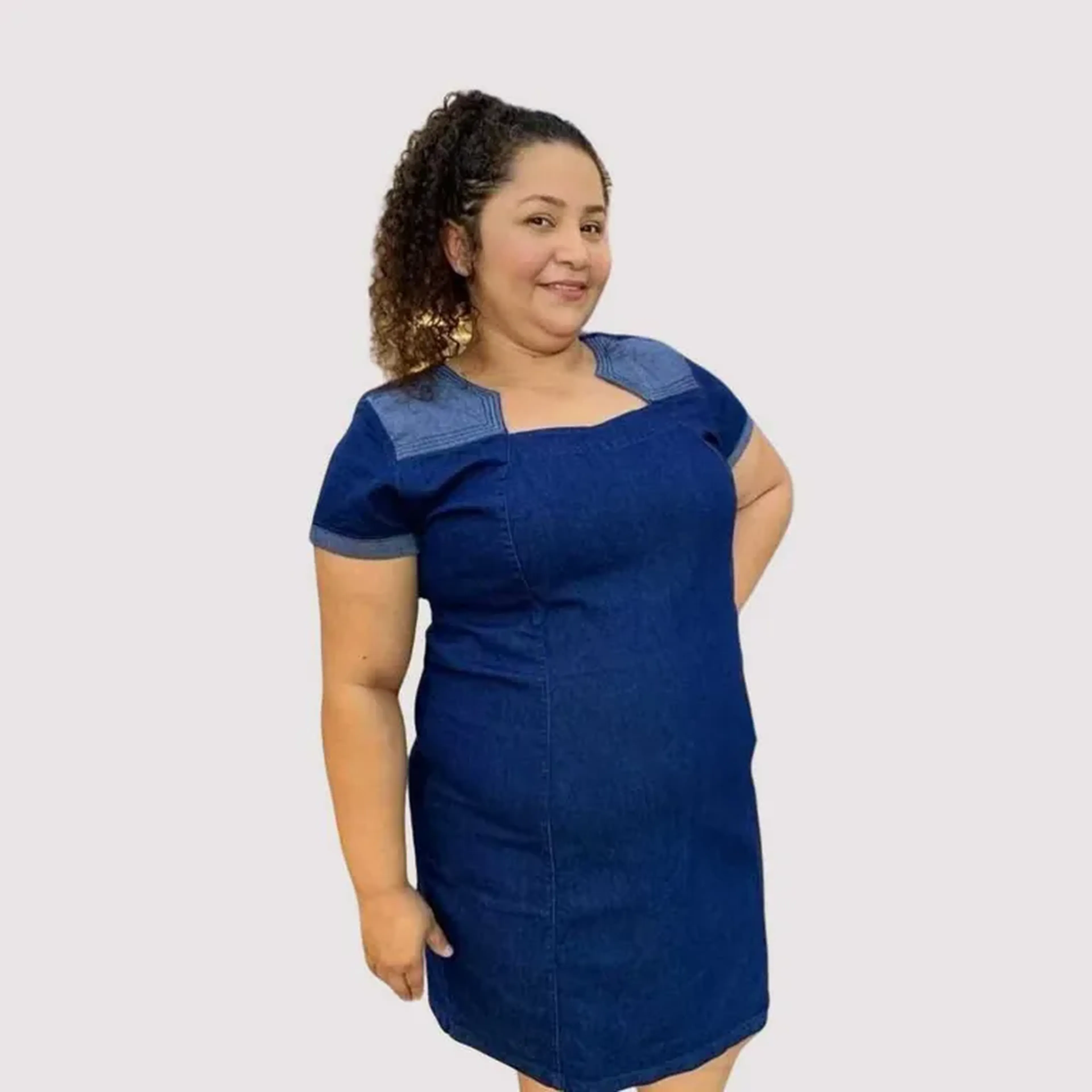 Vestido Jeans Plus Size elastano imagem