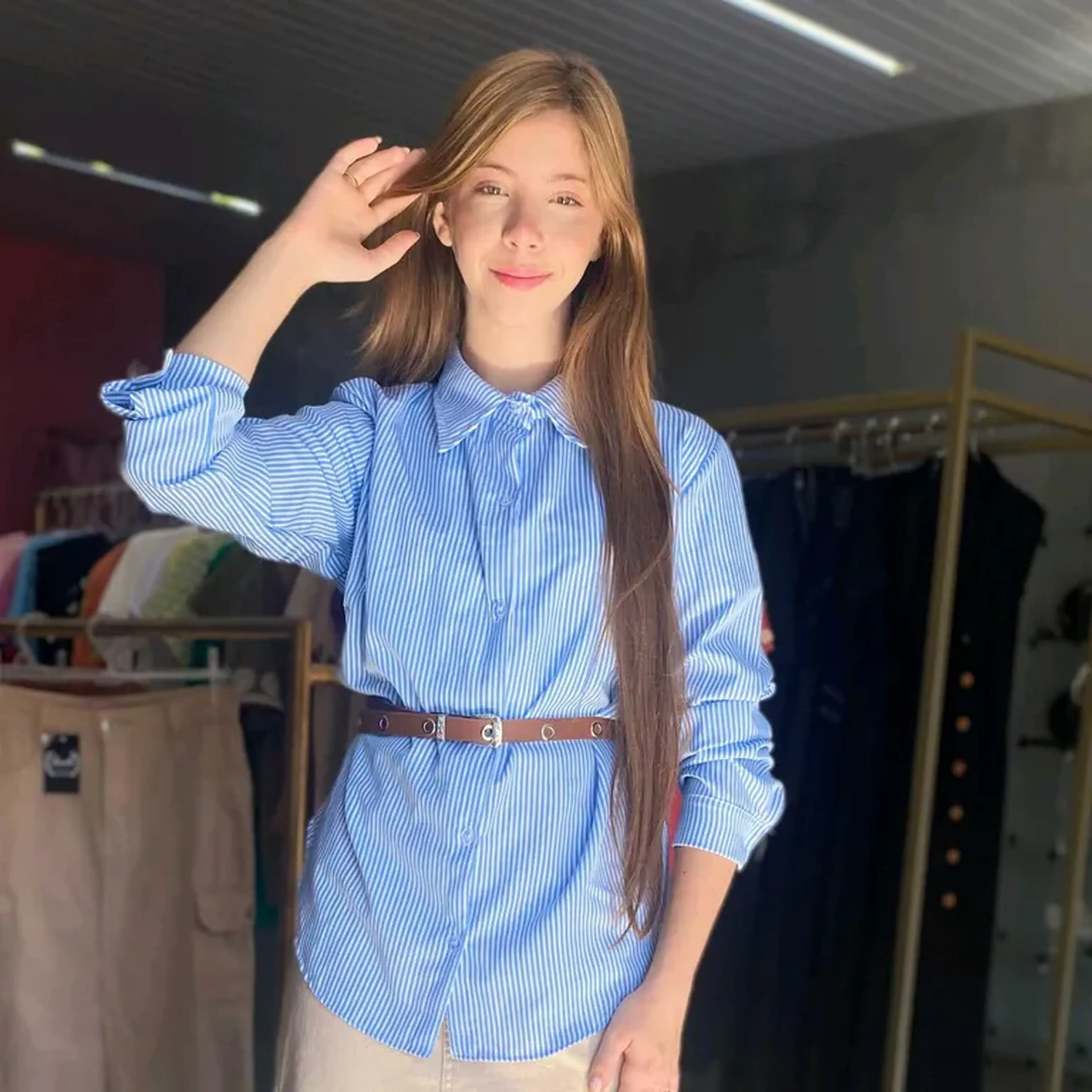 camisa feminina listra imagem