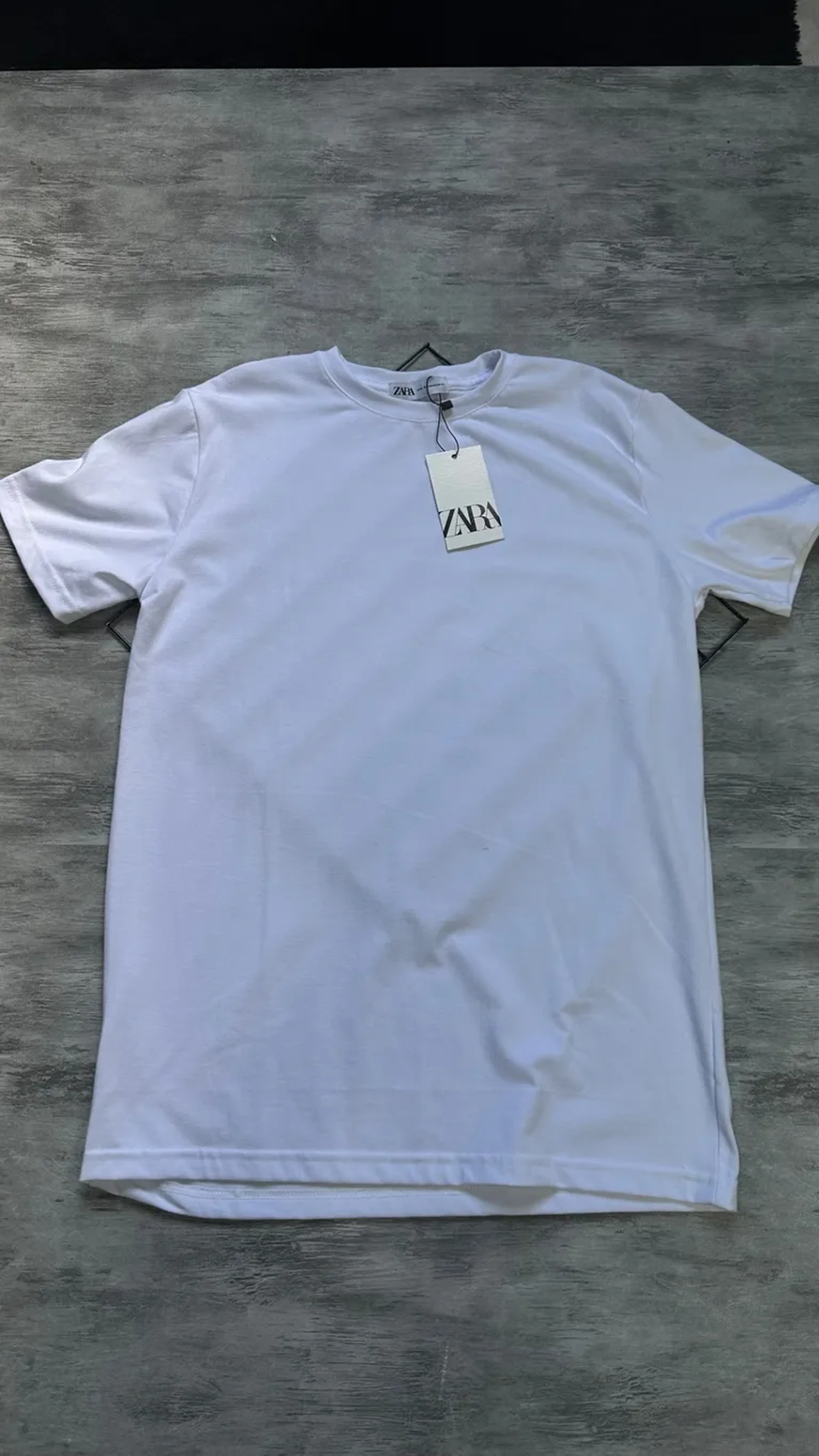Camisa ZARA imagem