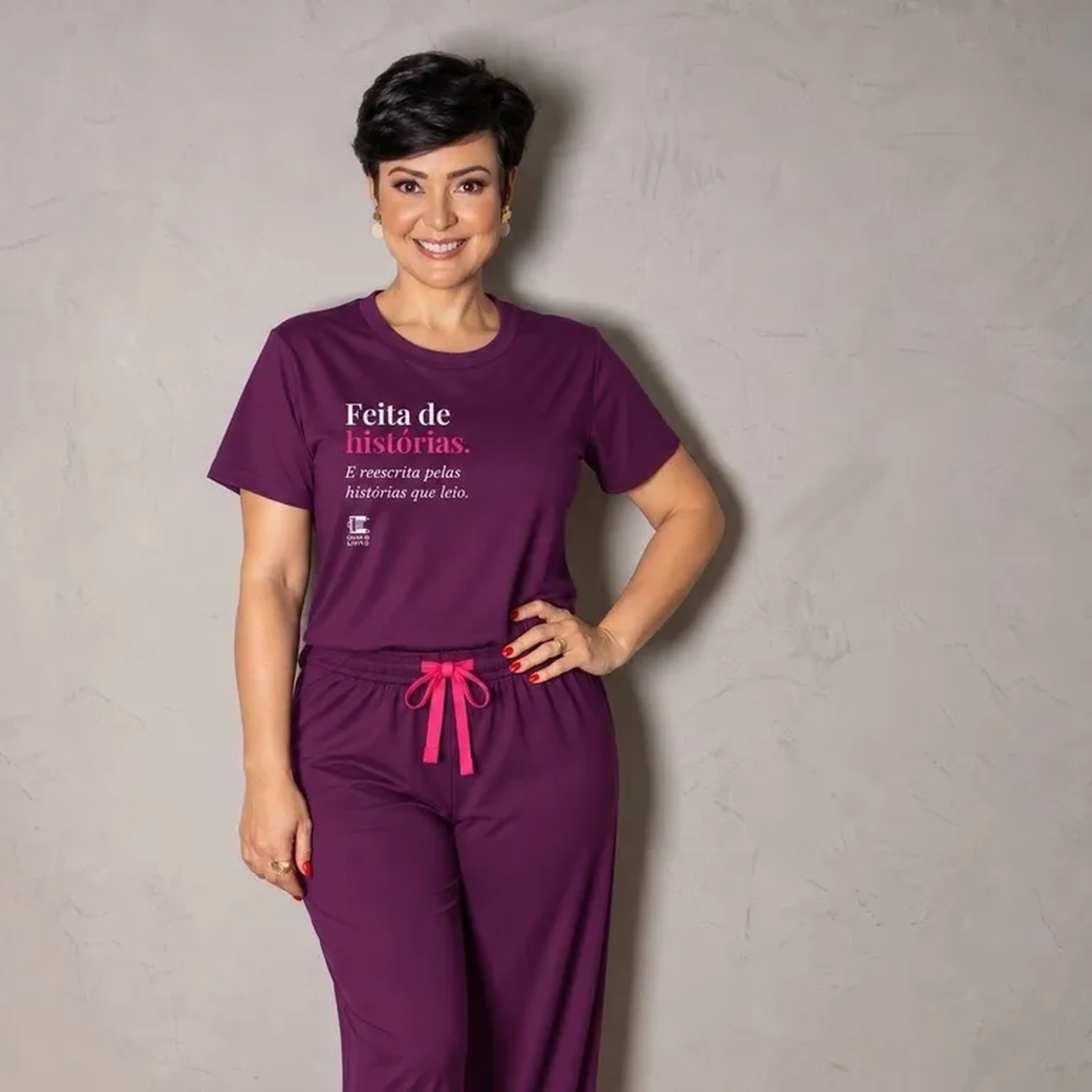 Pijama “Feita de histórias” imagem