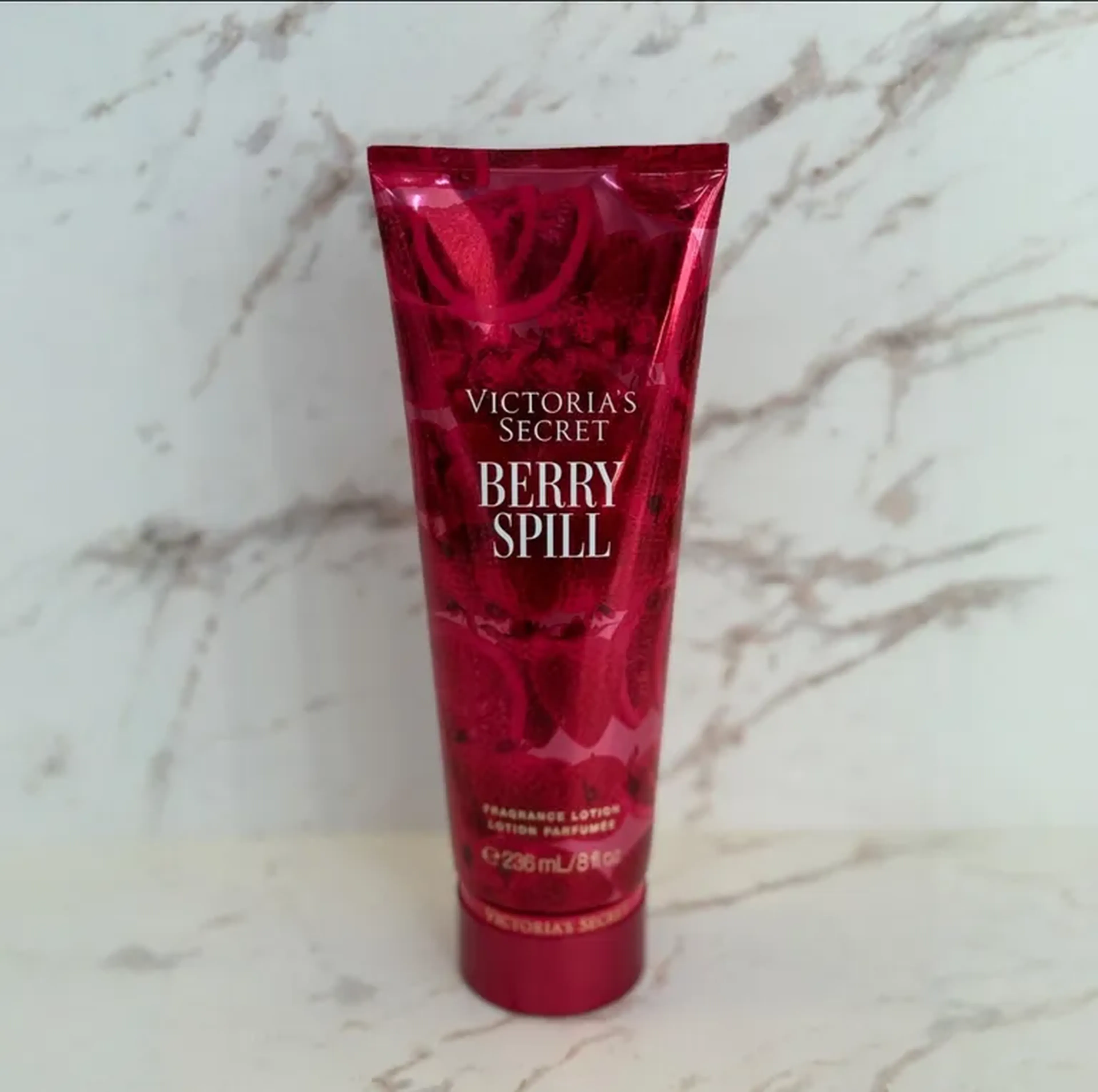 Victoria's Secret Berry Spill imagem