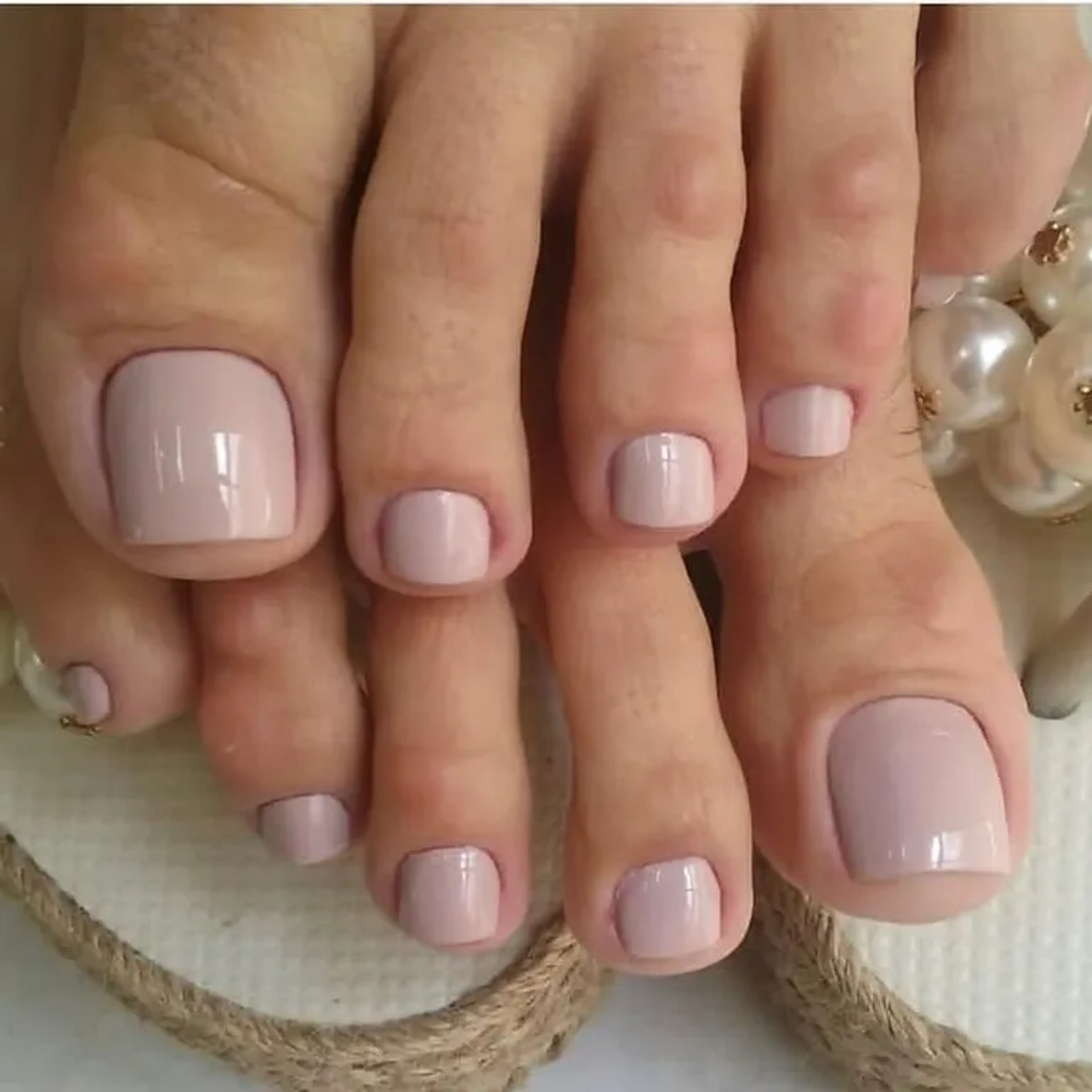 Pedicure + Esmaltação em Gel imagem
