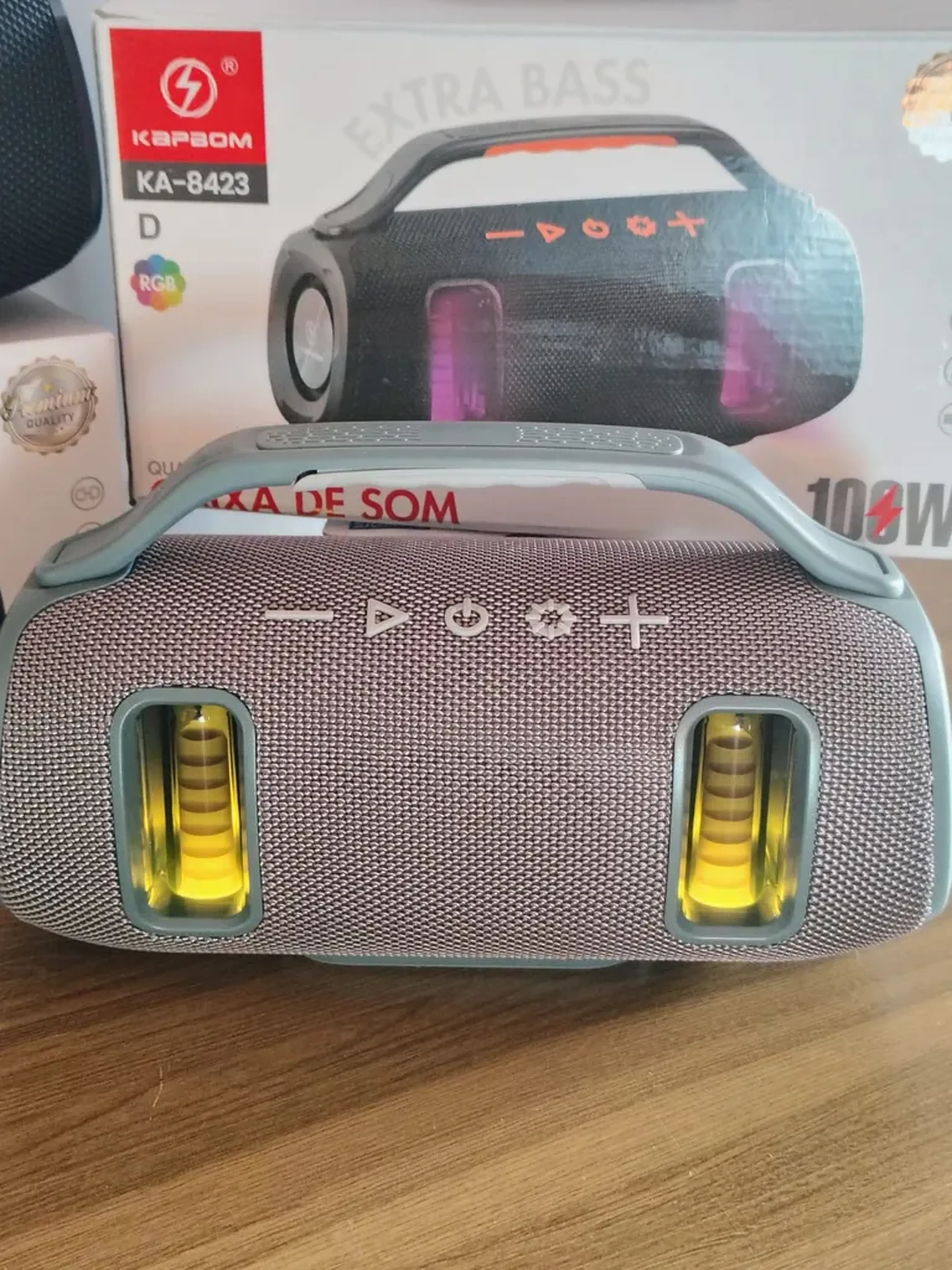 Caixa de som RGB 100 W imagem