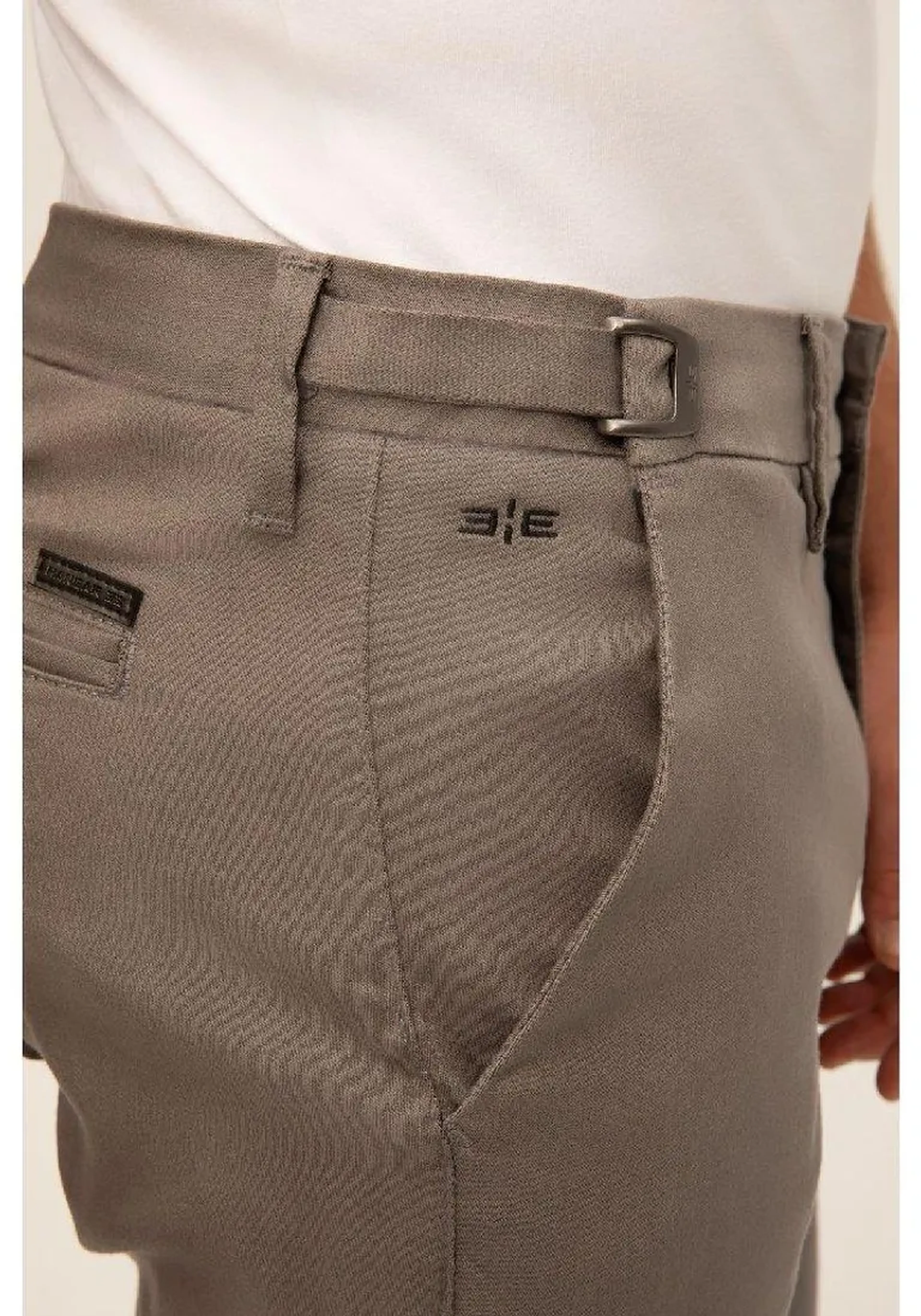 Calça de Sarja com Regulador imagem