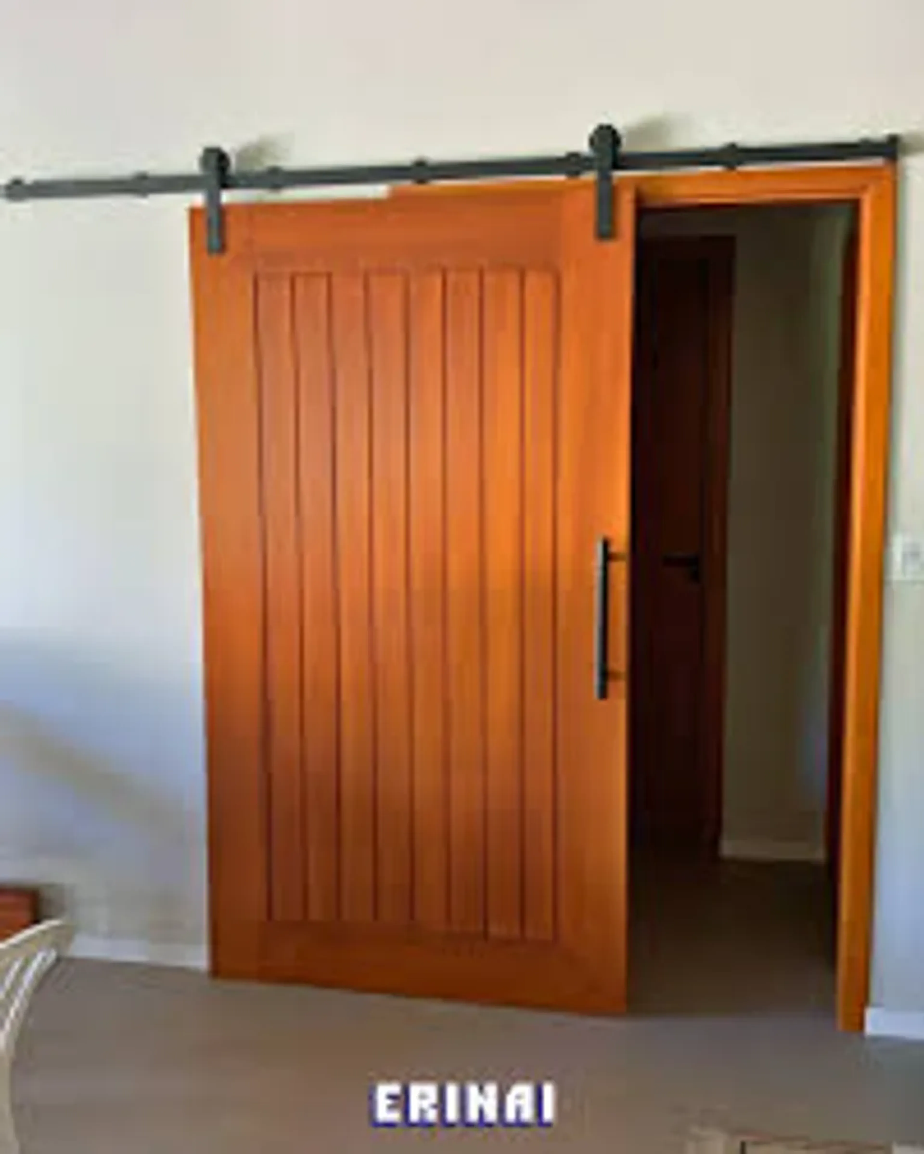 Instalação porta correr modelo celeiro 1 a 1,2 m imagem