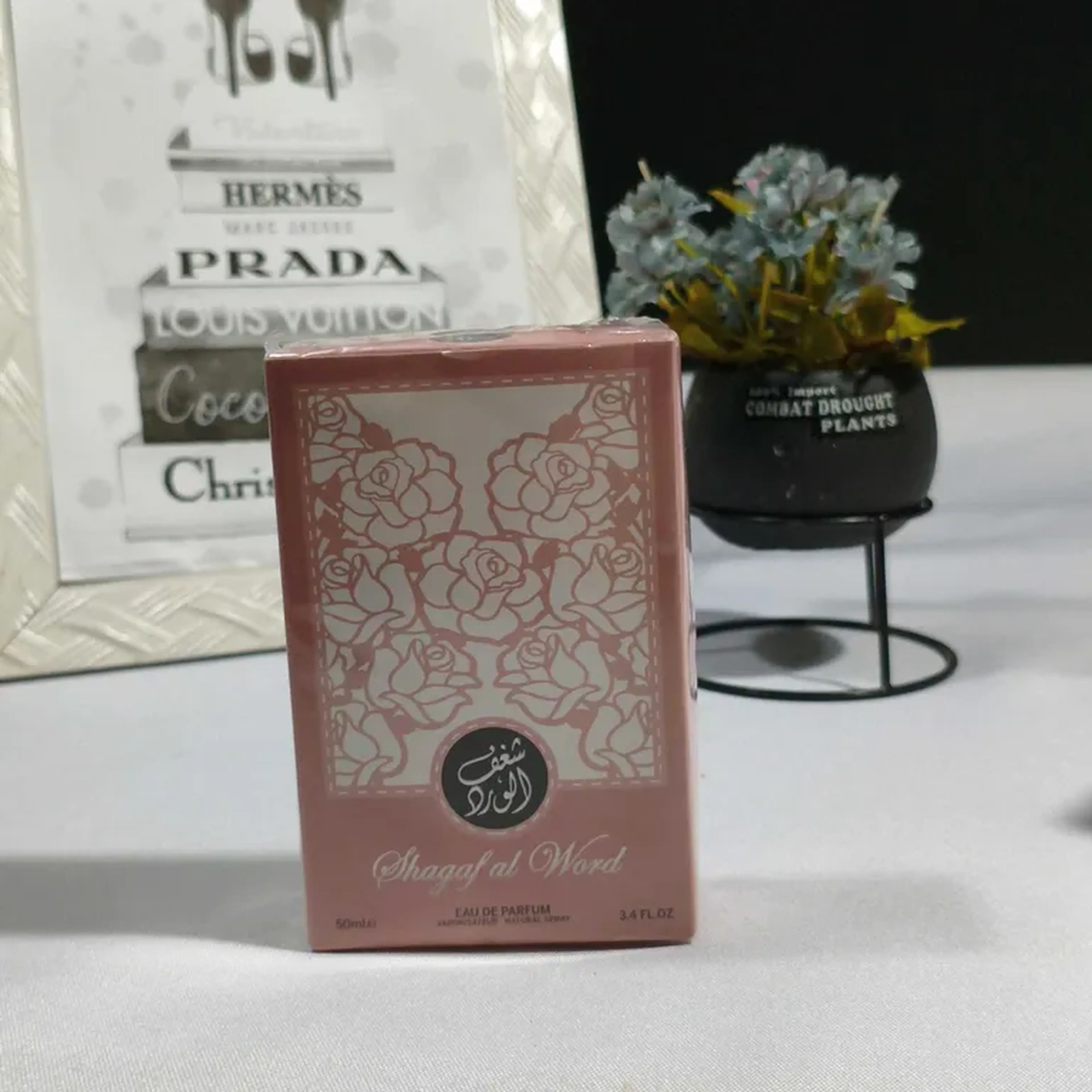 Perfume Shagaf al word imagem