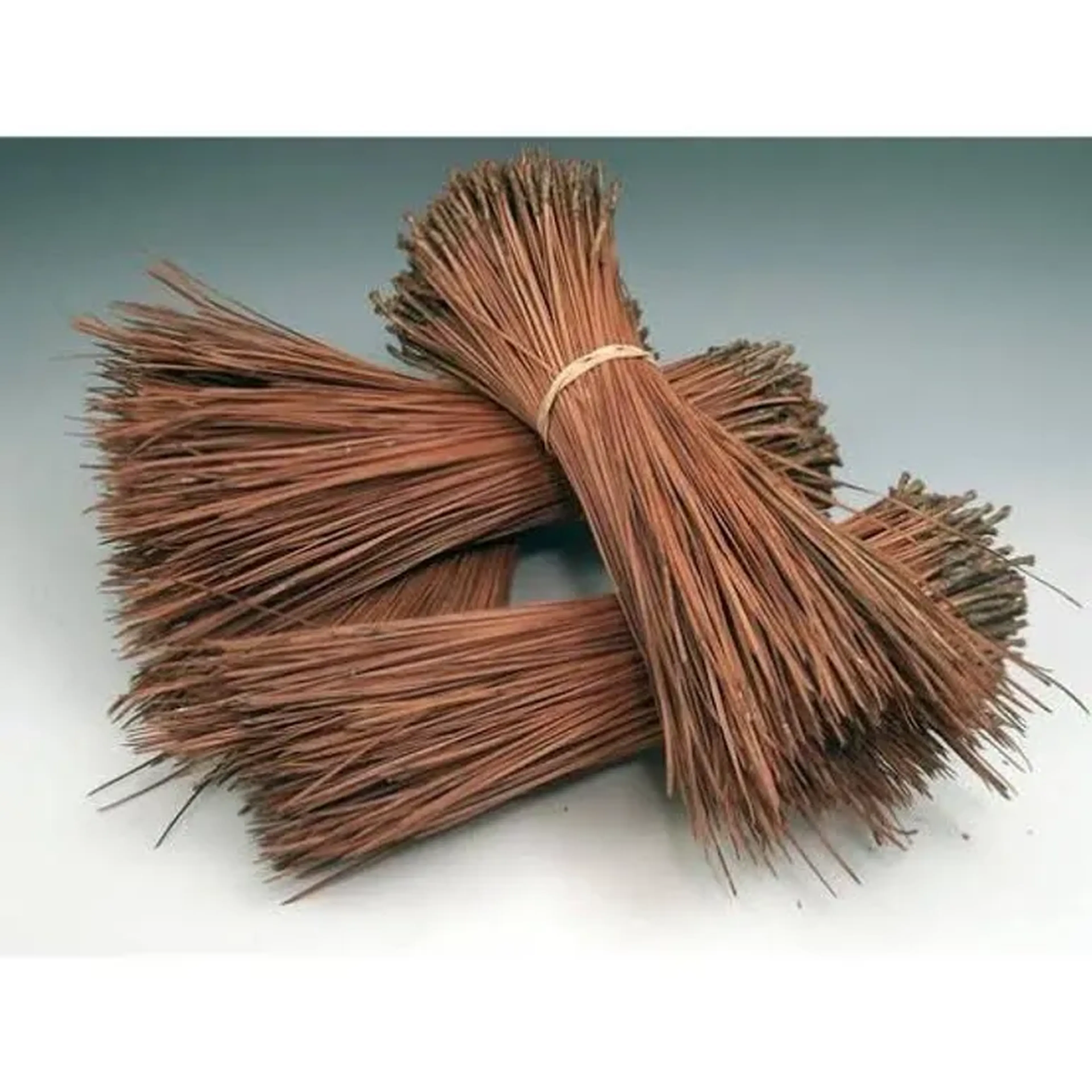 Agulha de Pinheiro Secas p Artesanato 1Kg imagem