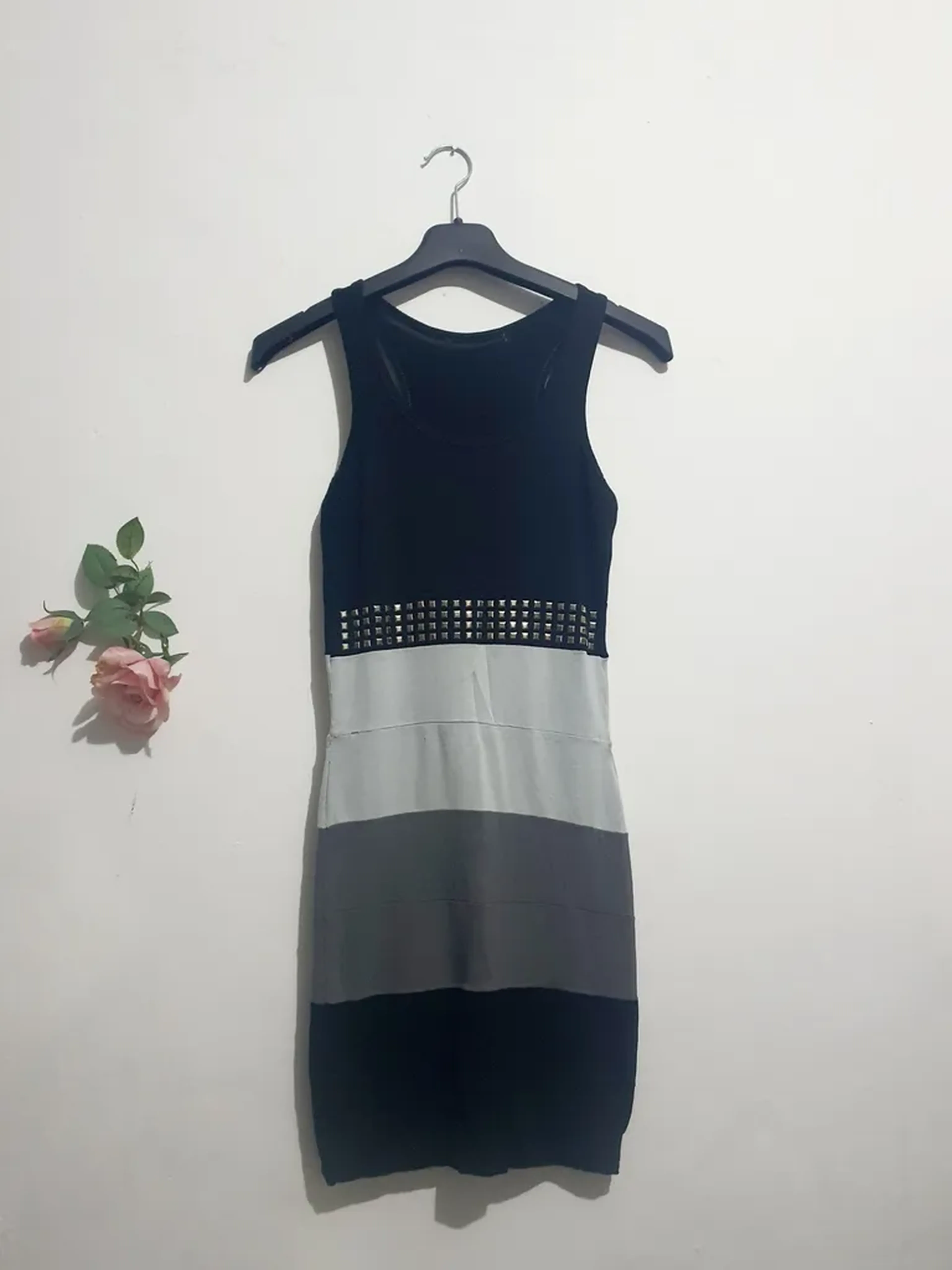 Vestido Preto com Strass imagem