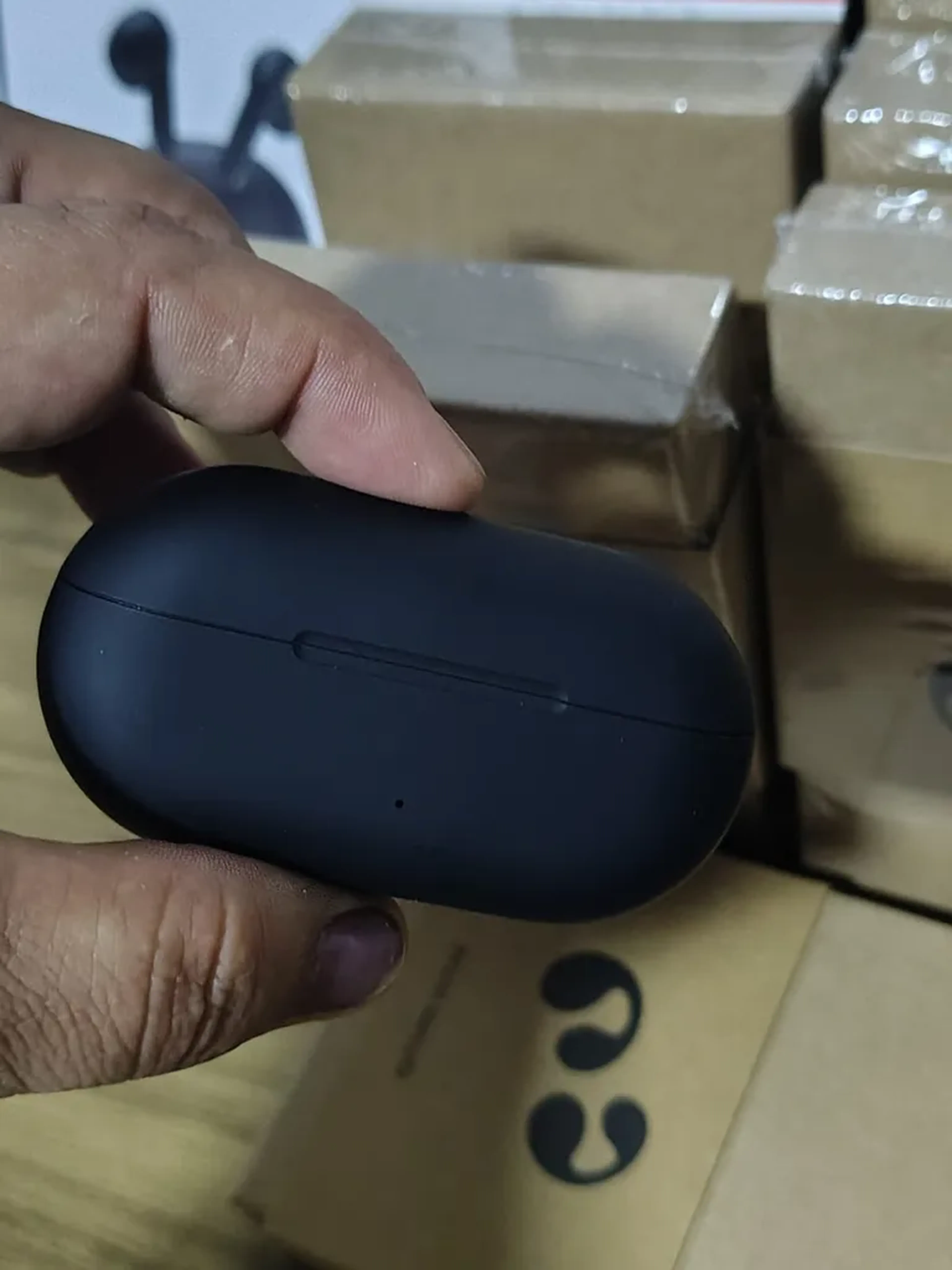 Fone Bluetooth Esportivo – CONFORTO E FIRMEZA NO OUVIDO imagem
