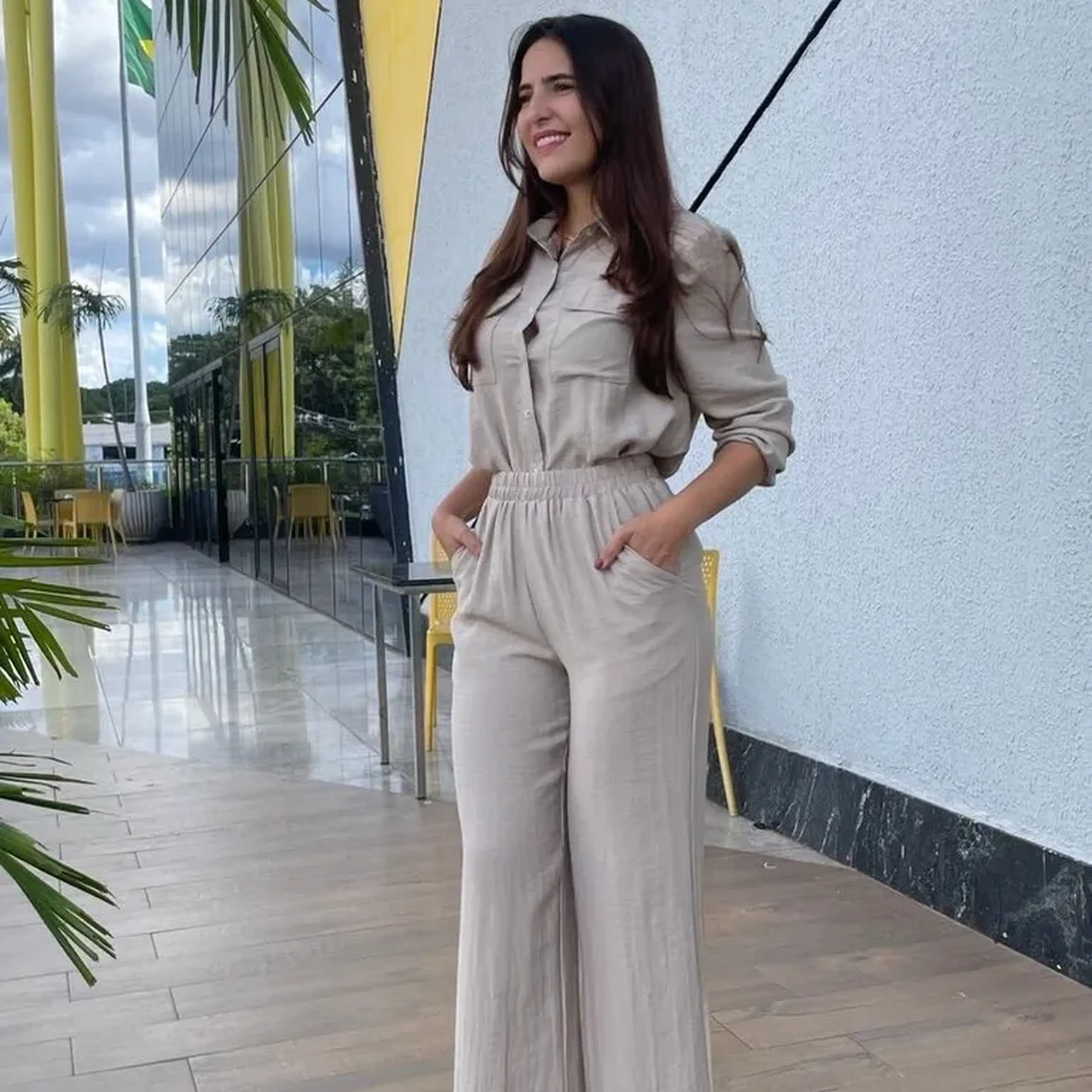 conjunto de calça + camisa imagem