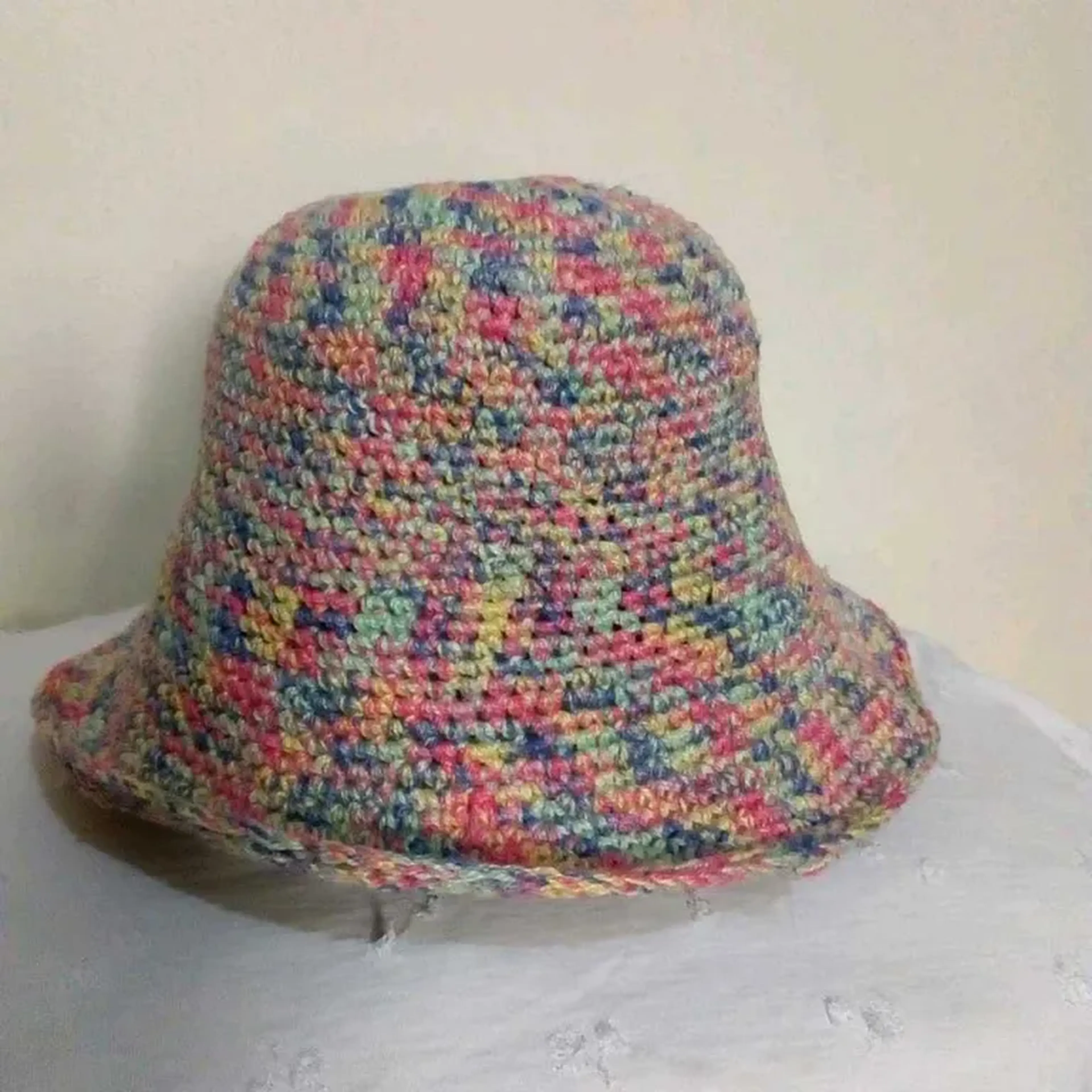 Chapéu de Crochê Mesclado imagem