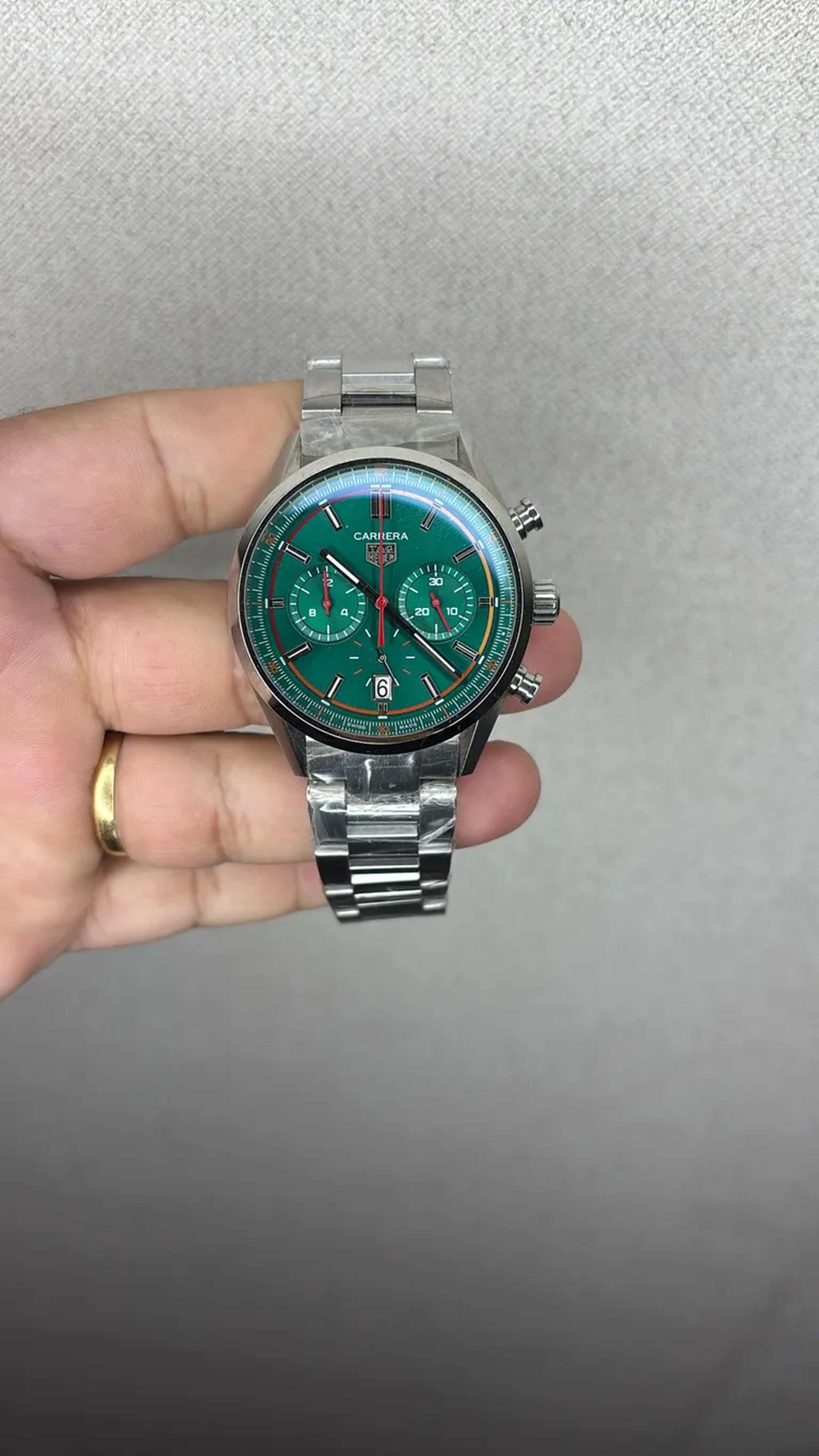 Relógio Tag Heuer Carreira Prata com Verde imagem