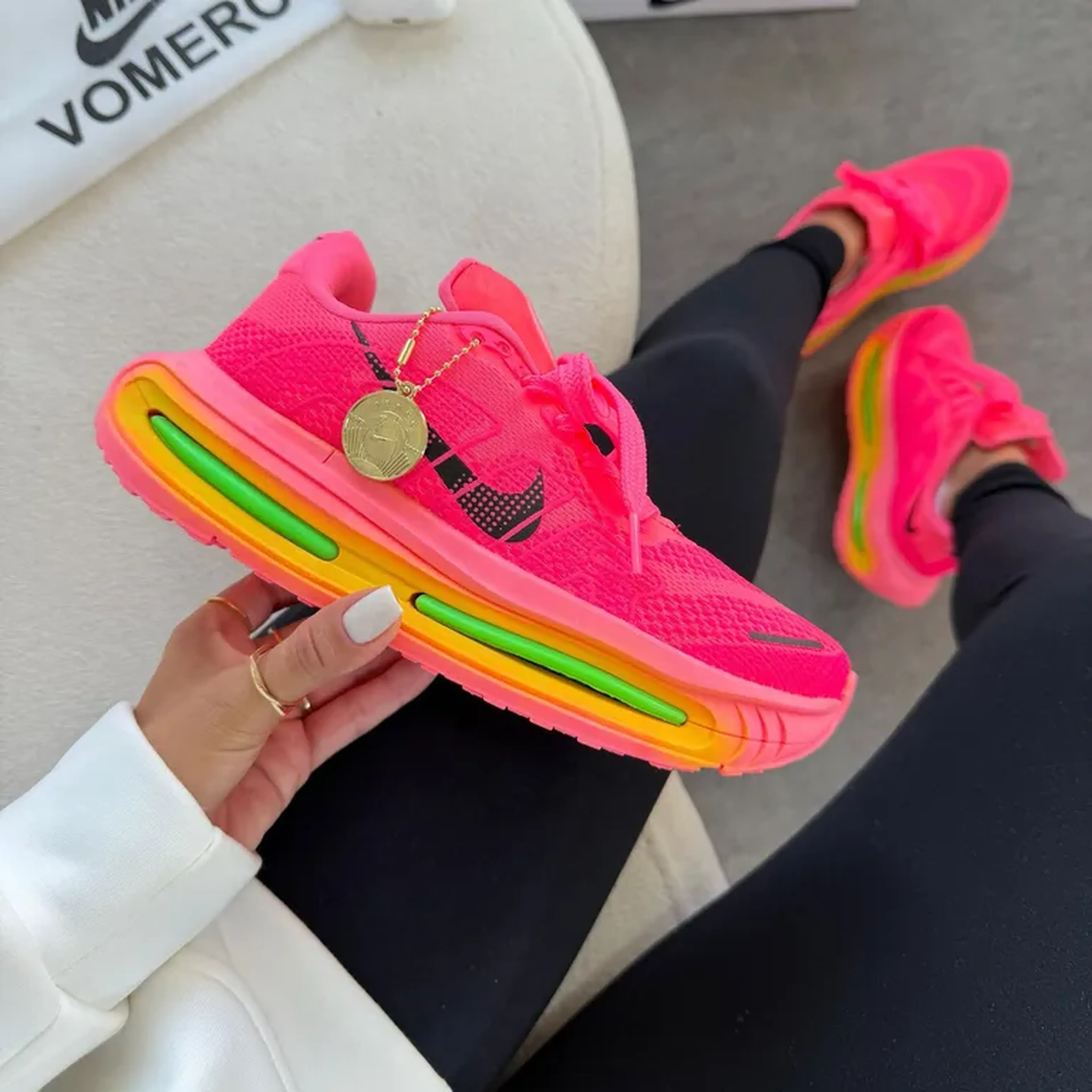 Nike Air Zoom Vomero Pink imagem