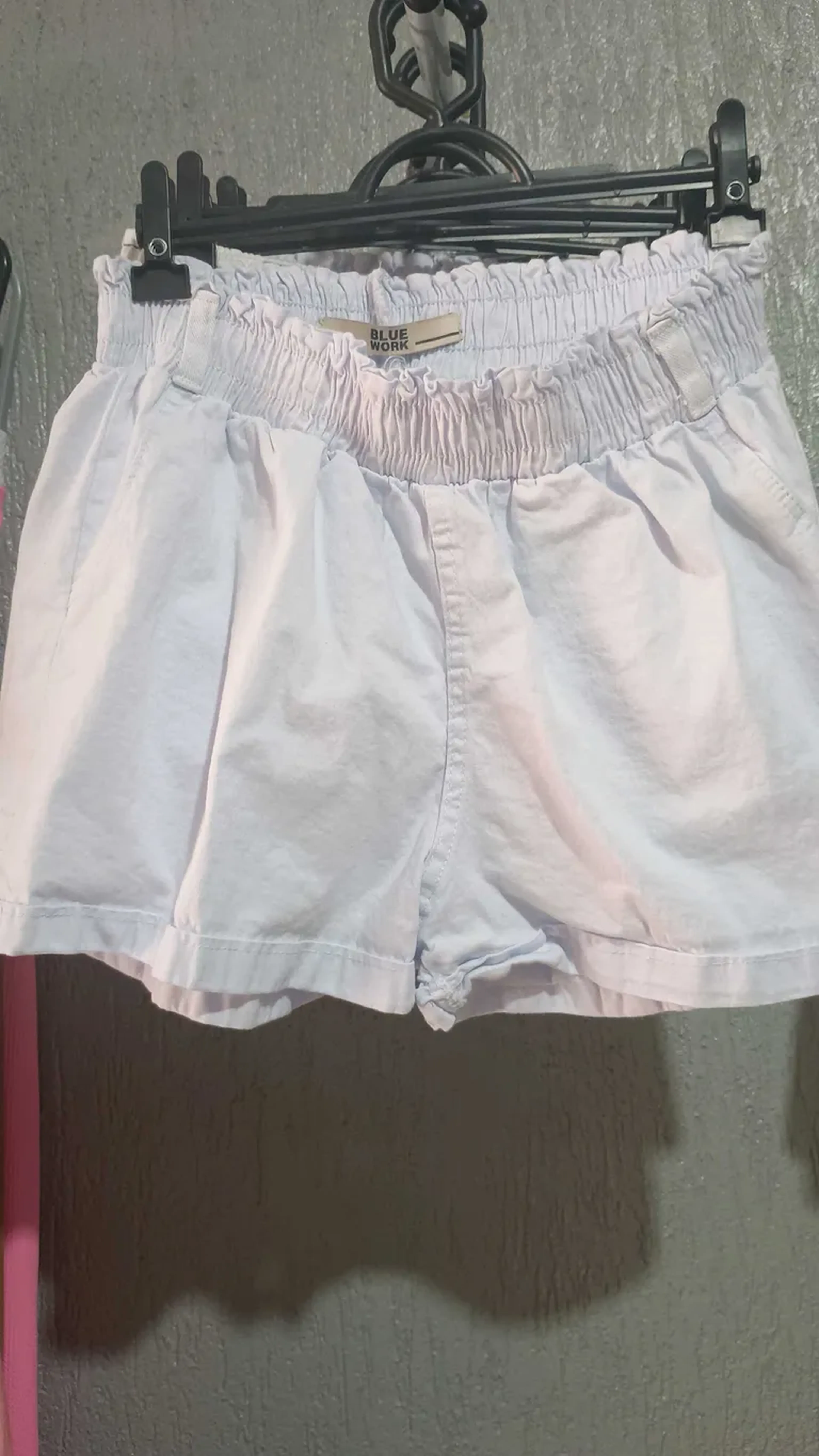 Shorts Branco imagem