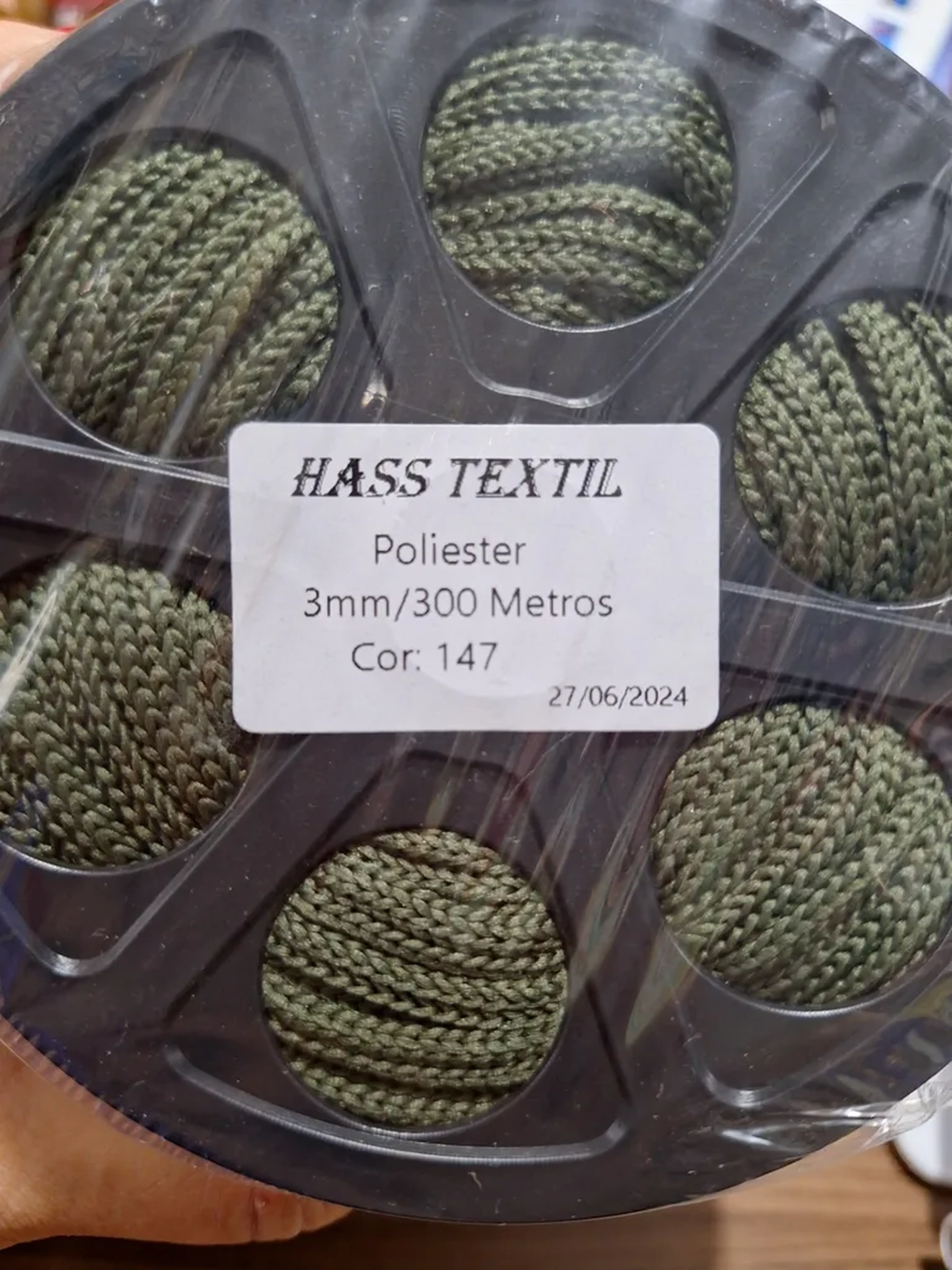 Poliéster 3mm 147 Verde Militar imagem