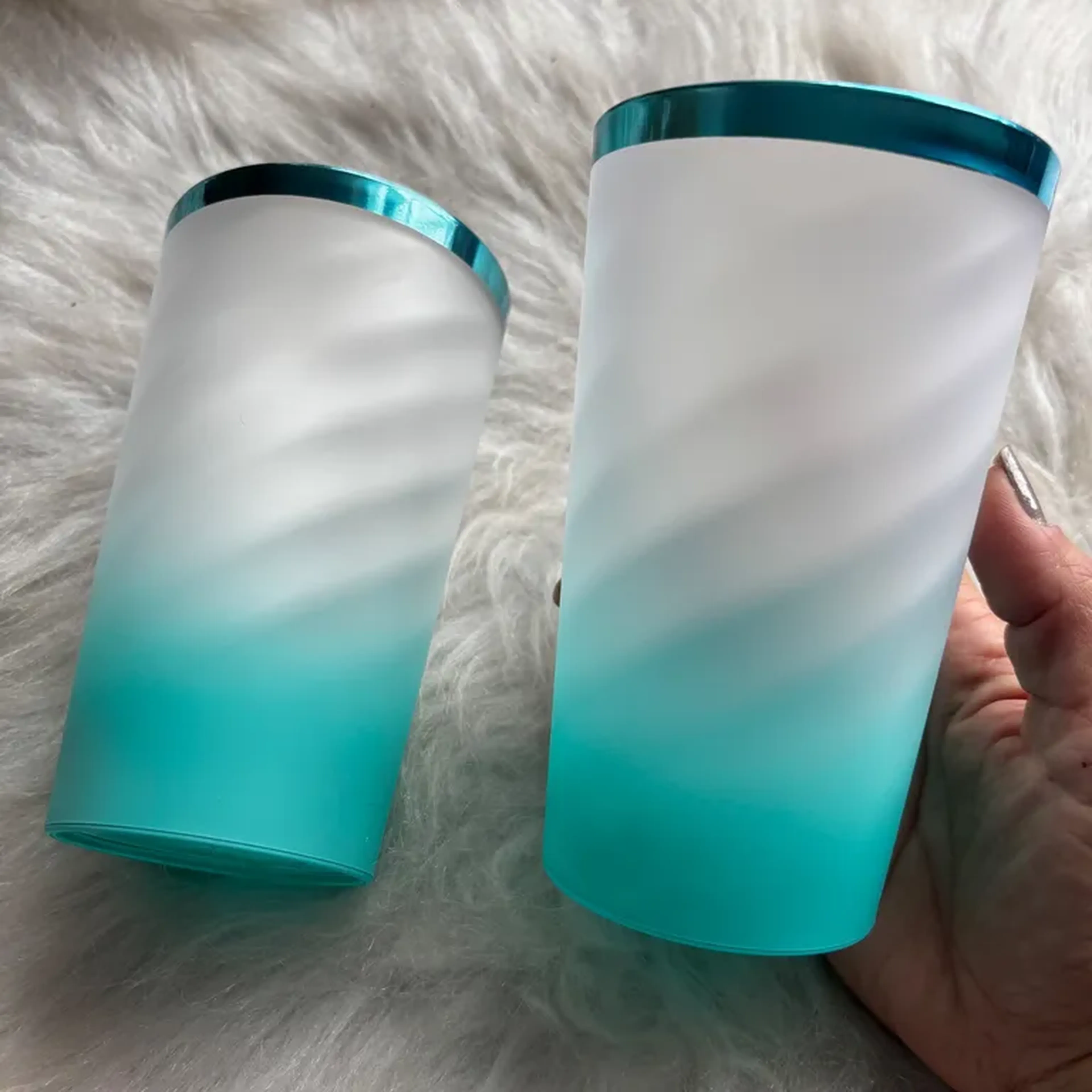 Copo Twister 550 ml Degrade Tiffany borda Tiffany imagem