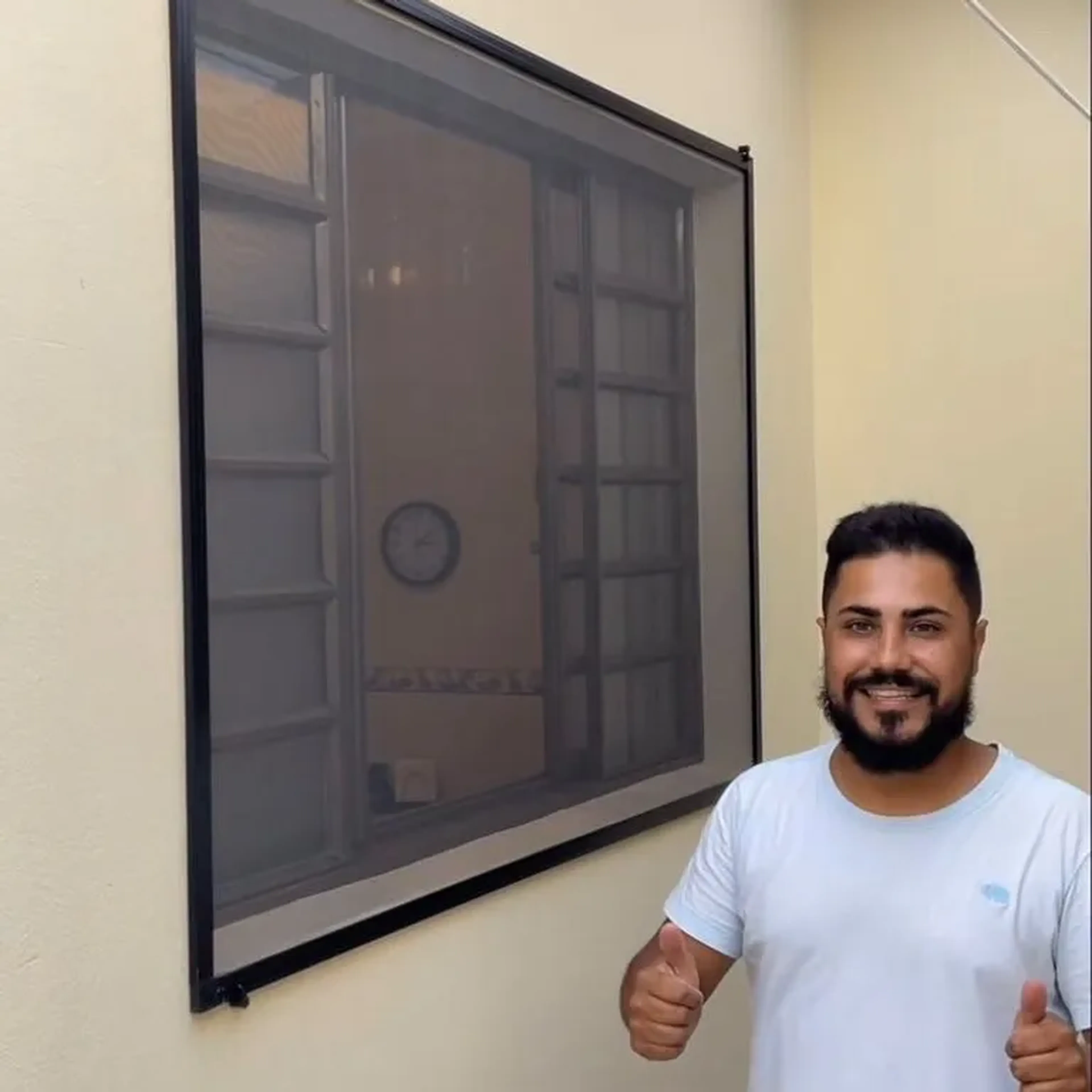 KIT TELA REMOVÍVEL 150x100 PRETA OU BRANCA PRÉ MONTADO imagem