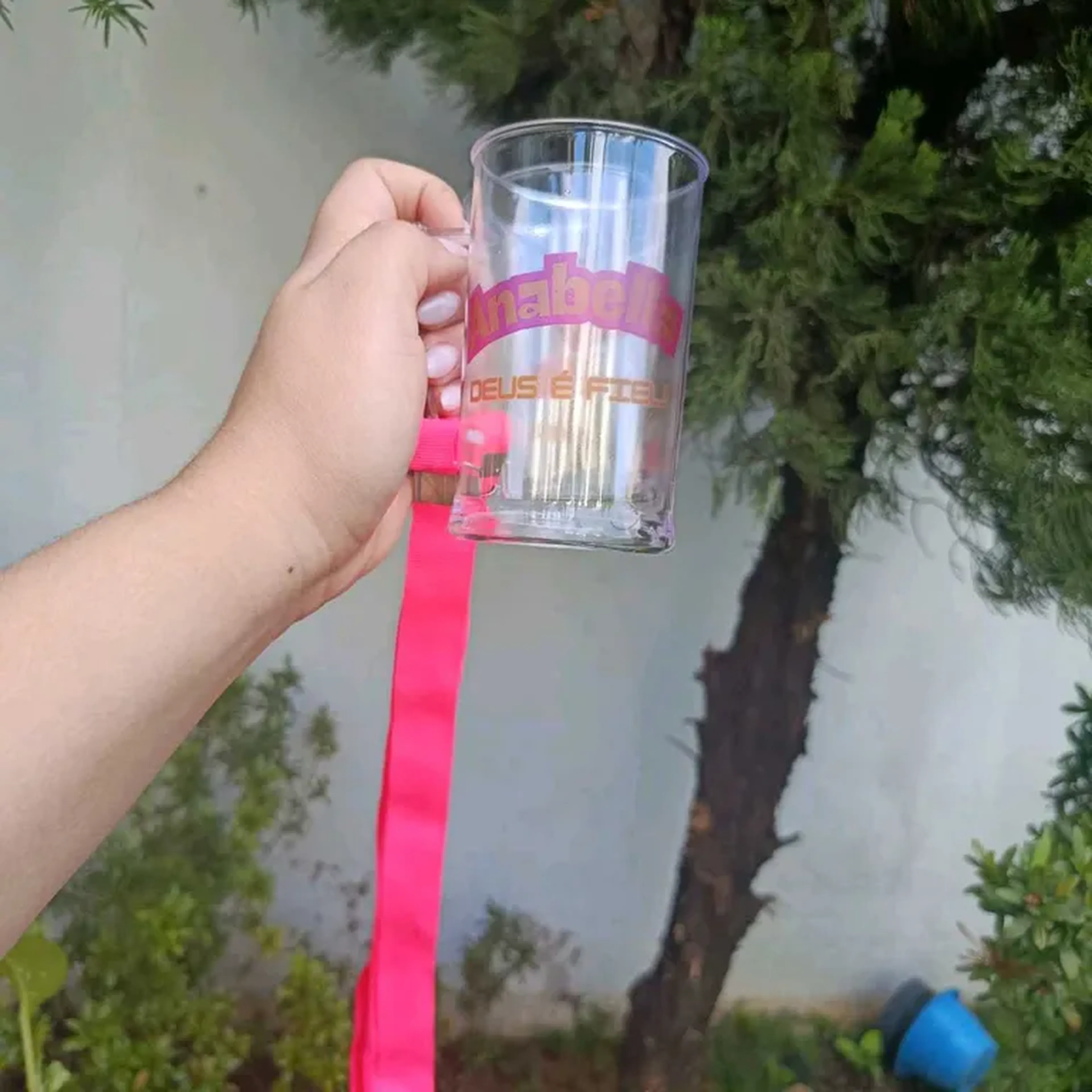 Caneca personalizada com nome e tirante imagem