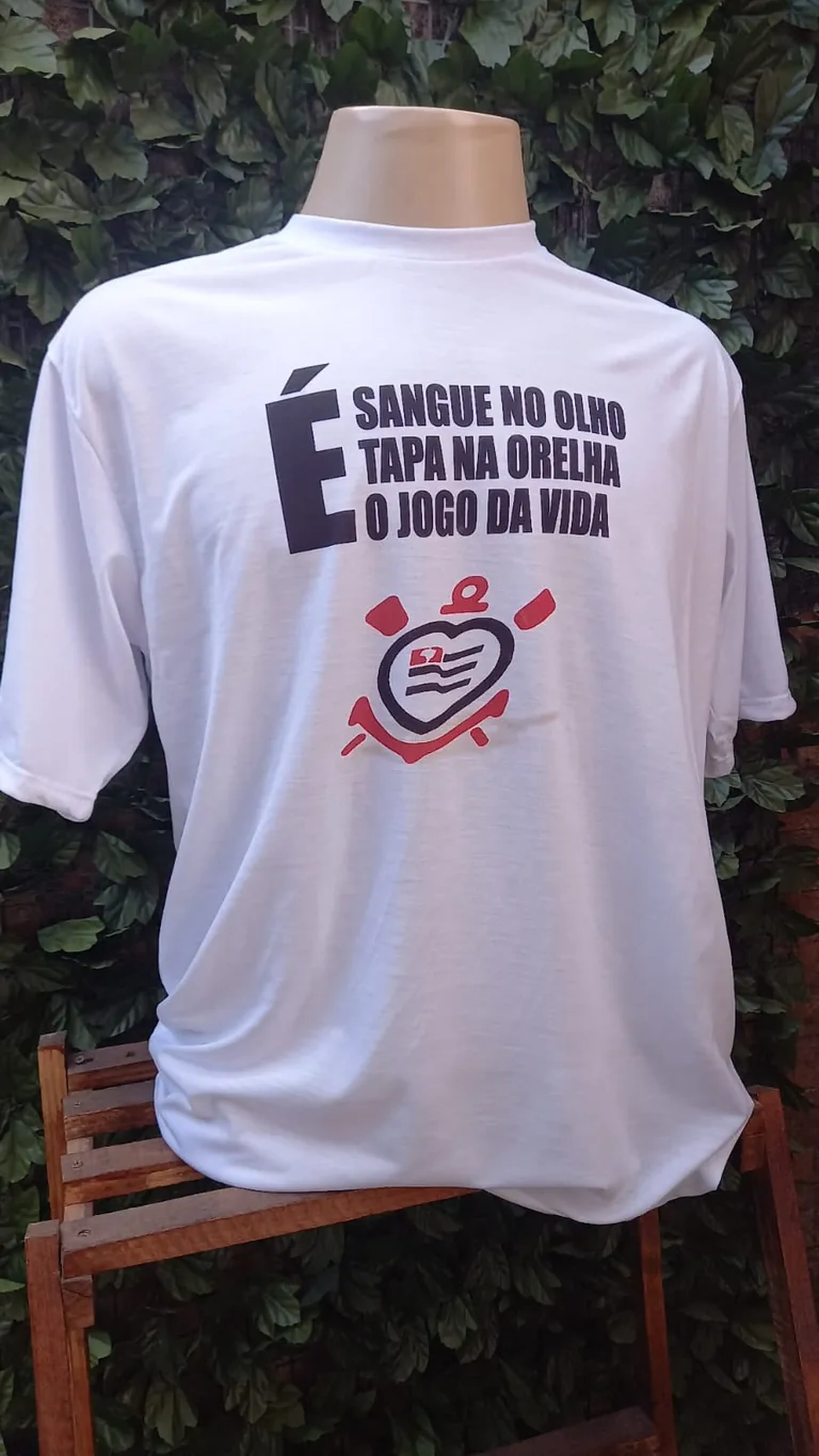 Camiseta Branca imagem