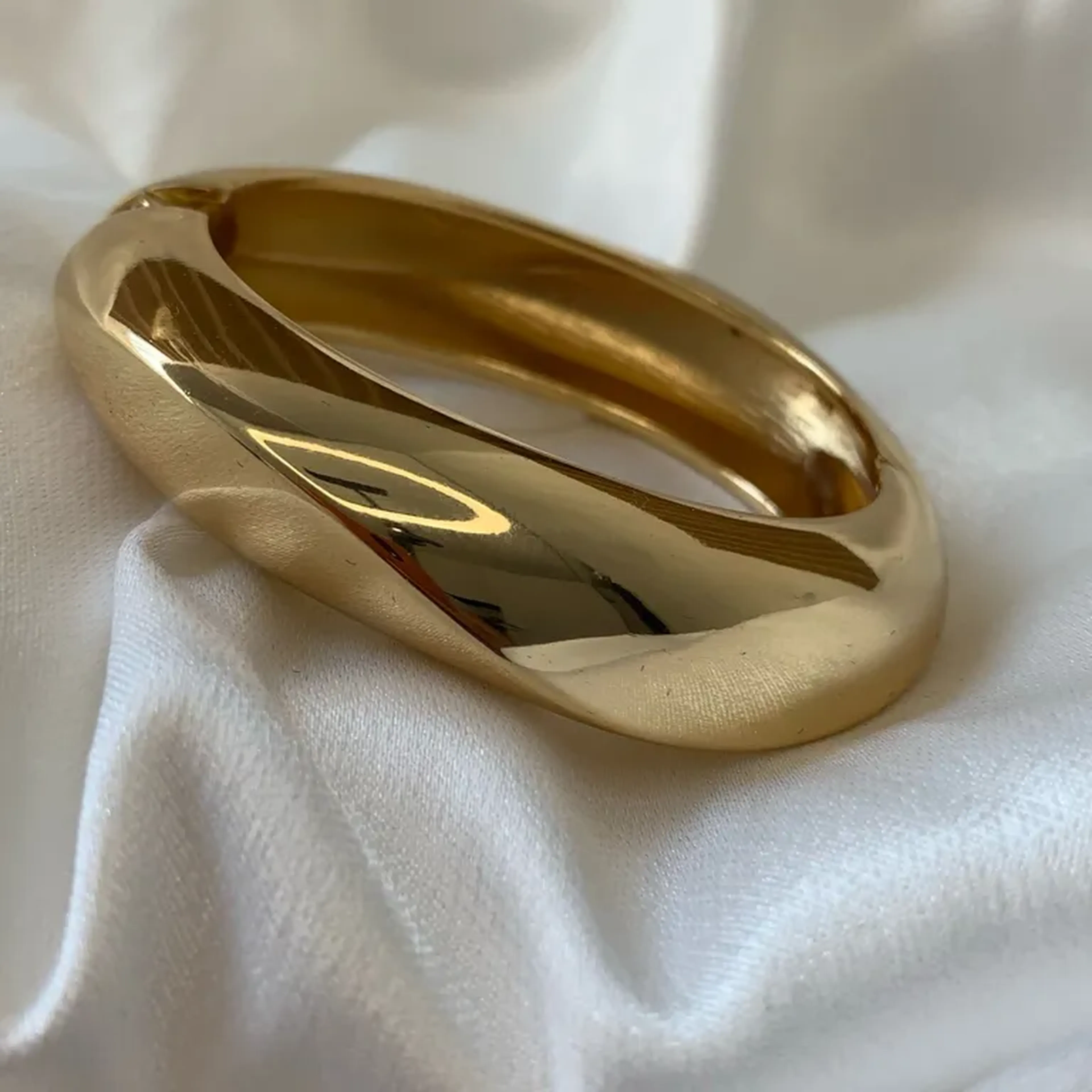 Bracelete Orgânico Abaulado imagem