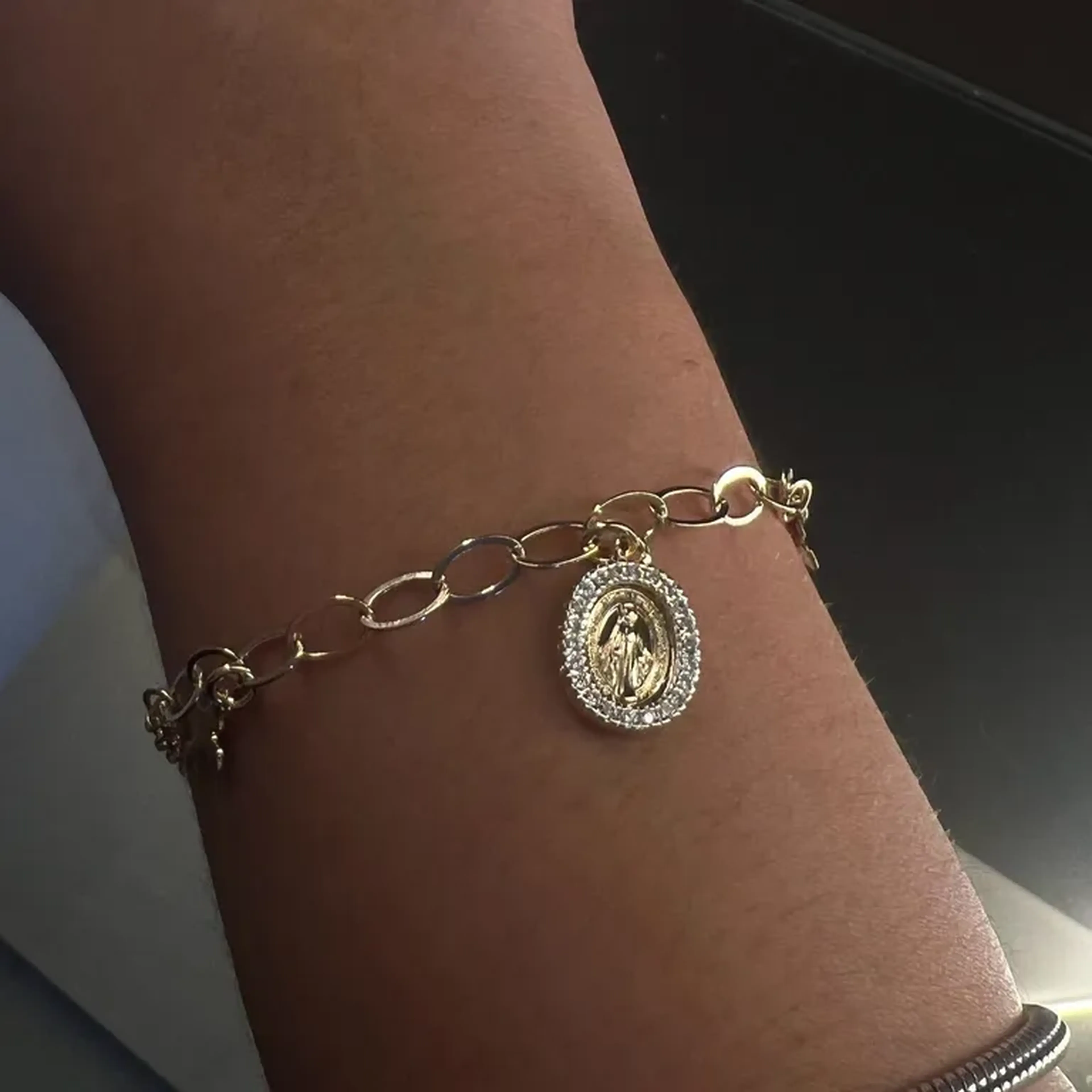 pulseira nsa das graças com cruz imagem