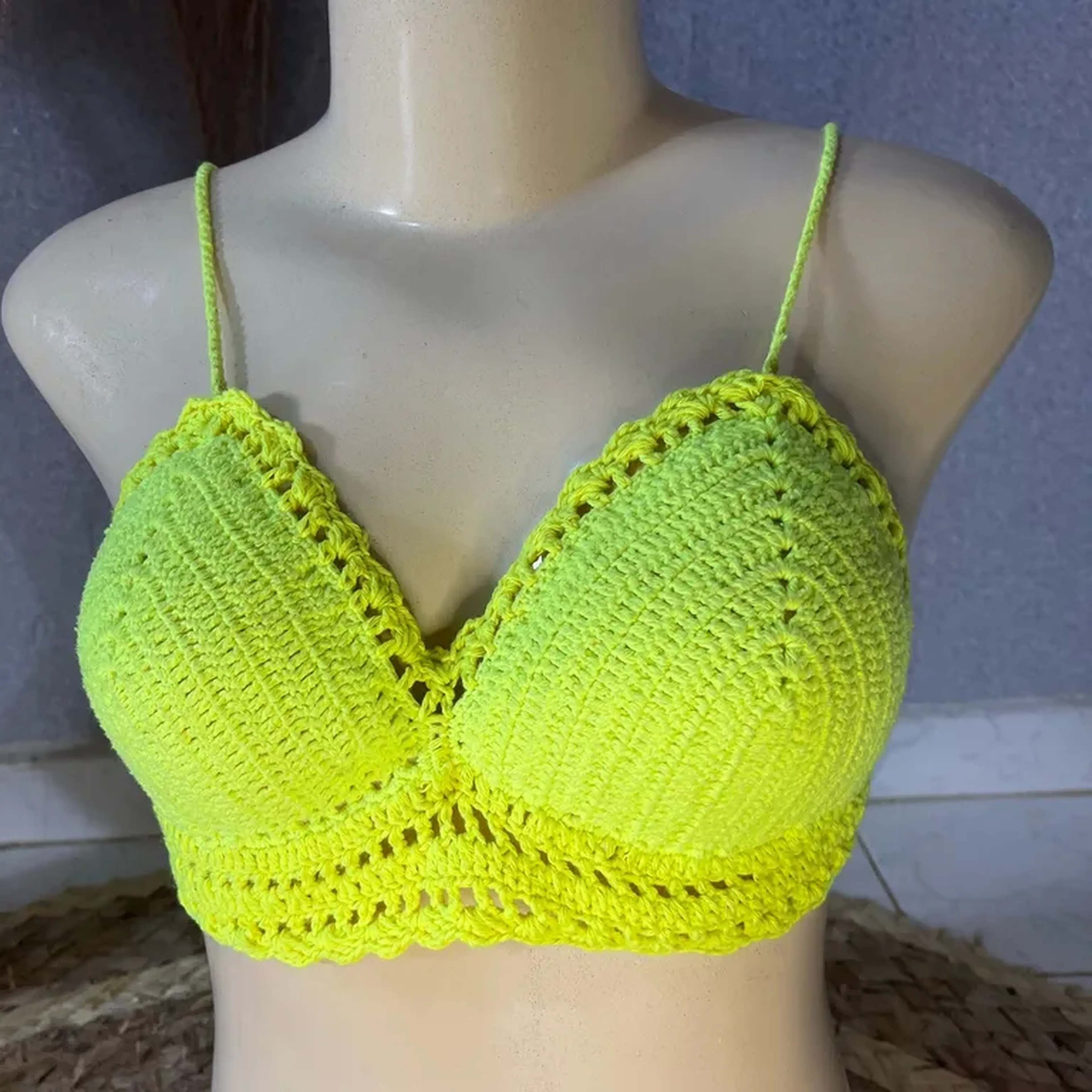 Cropped neon imagem