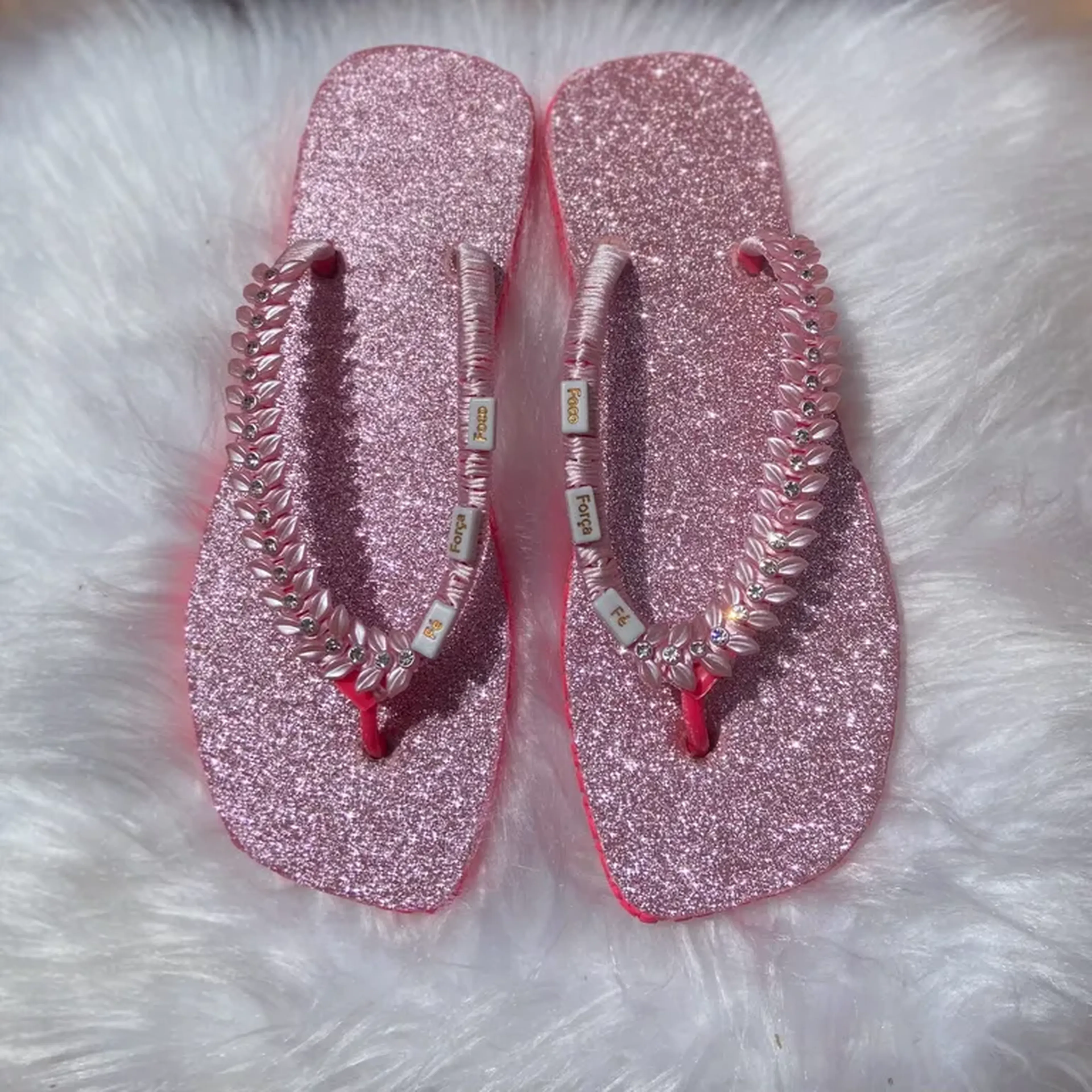 Chinelo Personalizado letras imagem