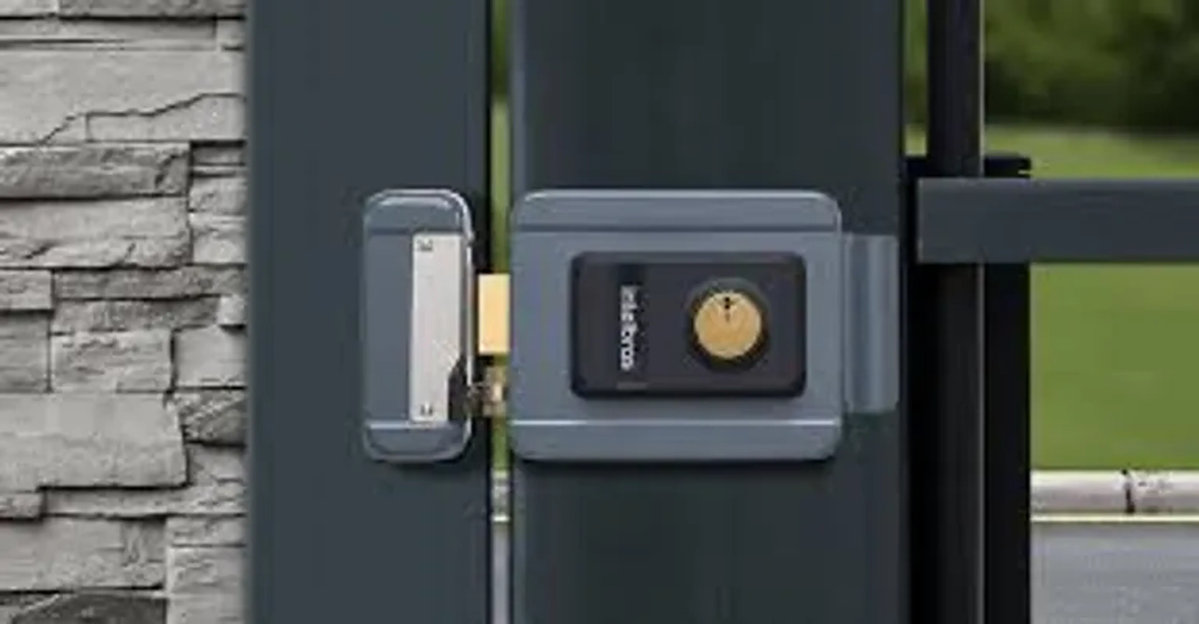 Instalação de fechadura Eletrica imagem