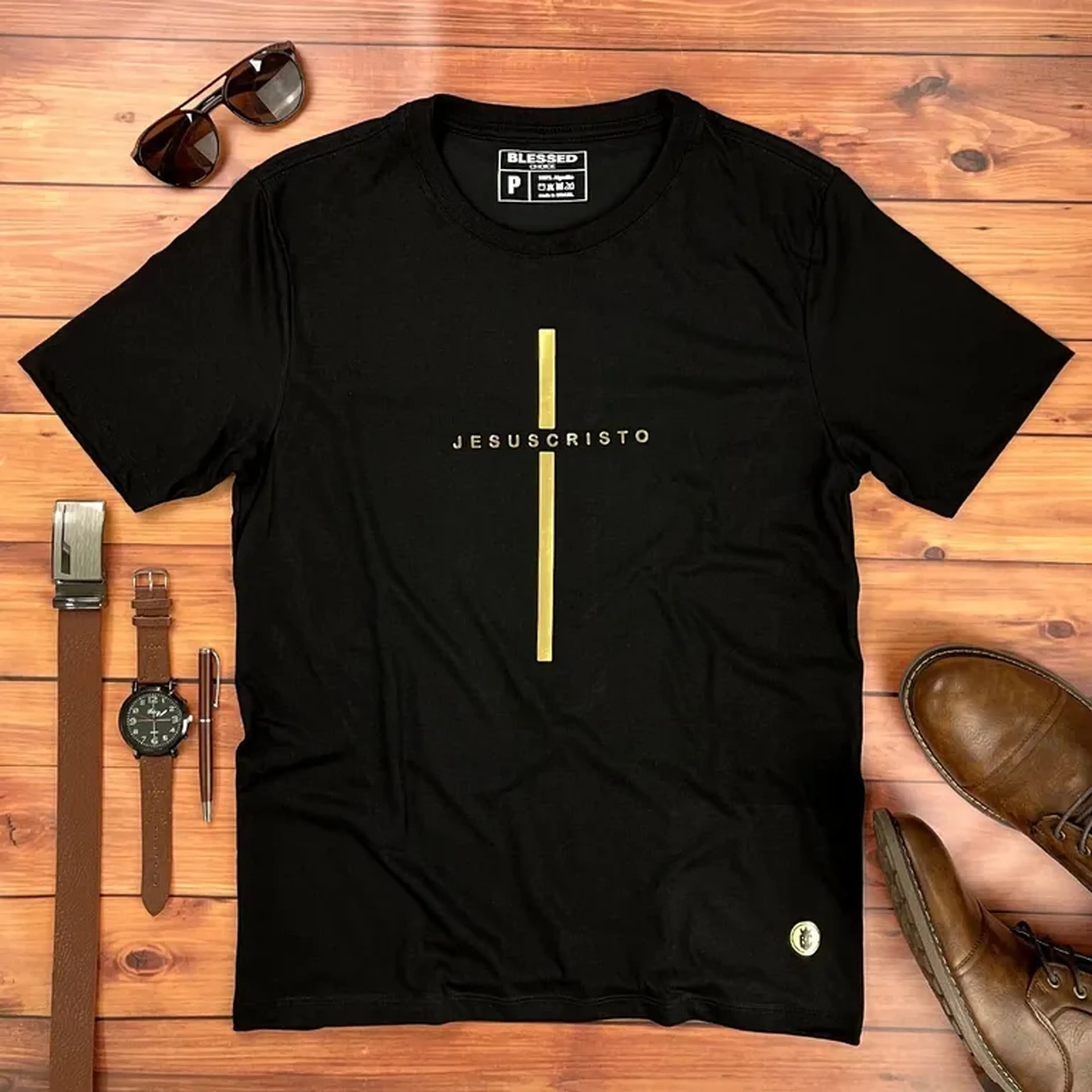 Tshirt Preta Cruz Jesus Cristo imagem