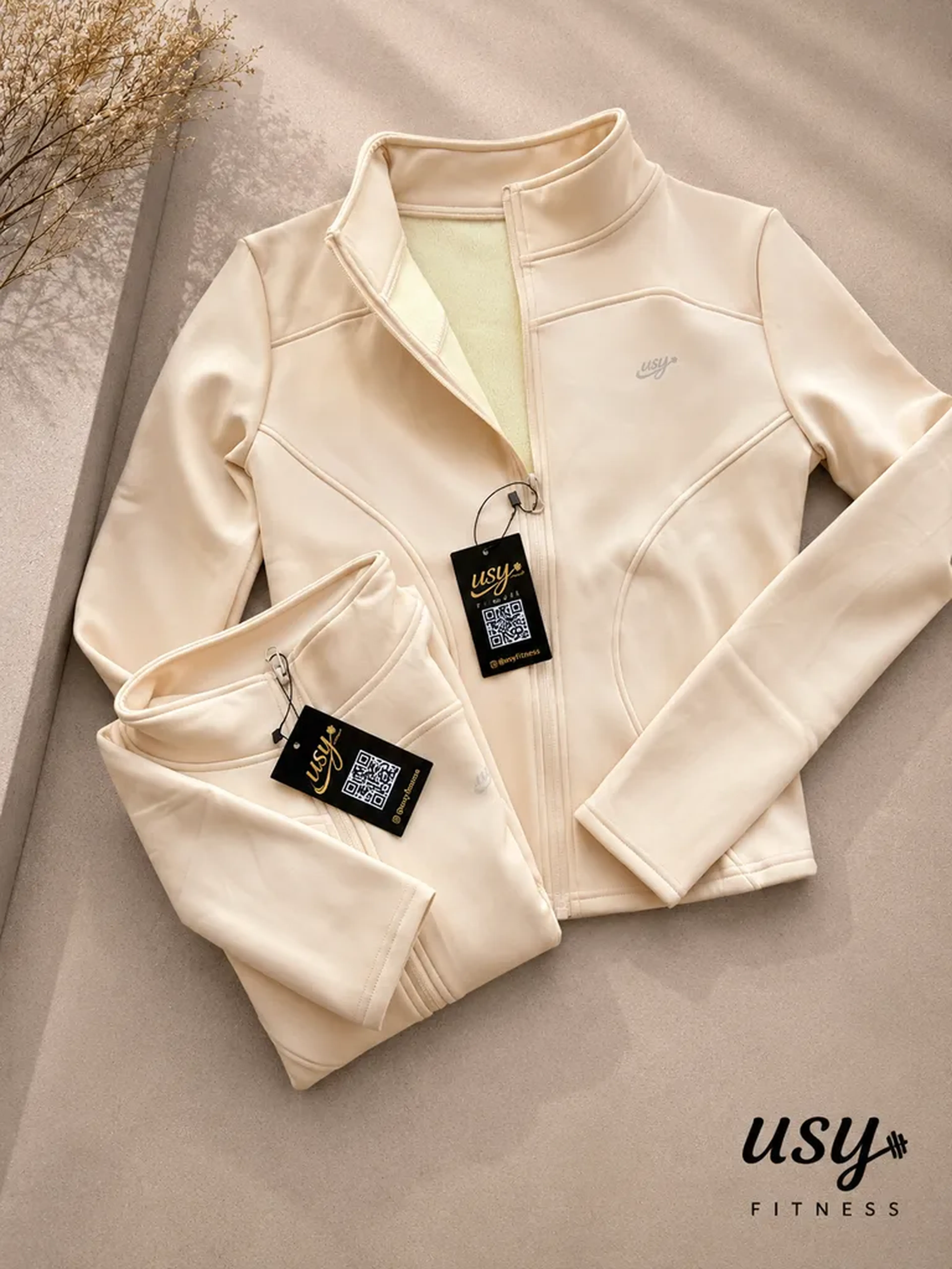 Jaqueta Off-White com Pelinhos dentro imagem