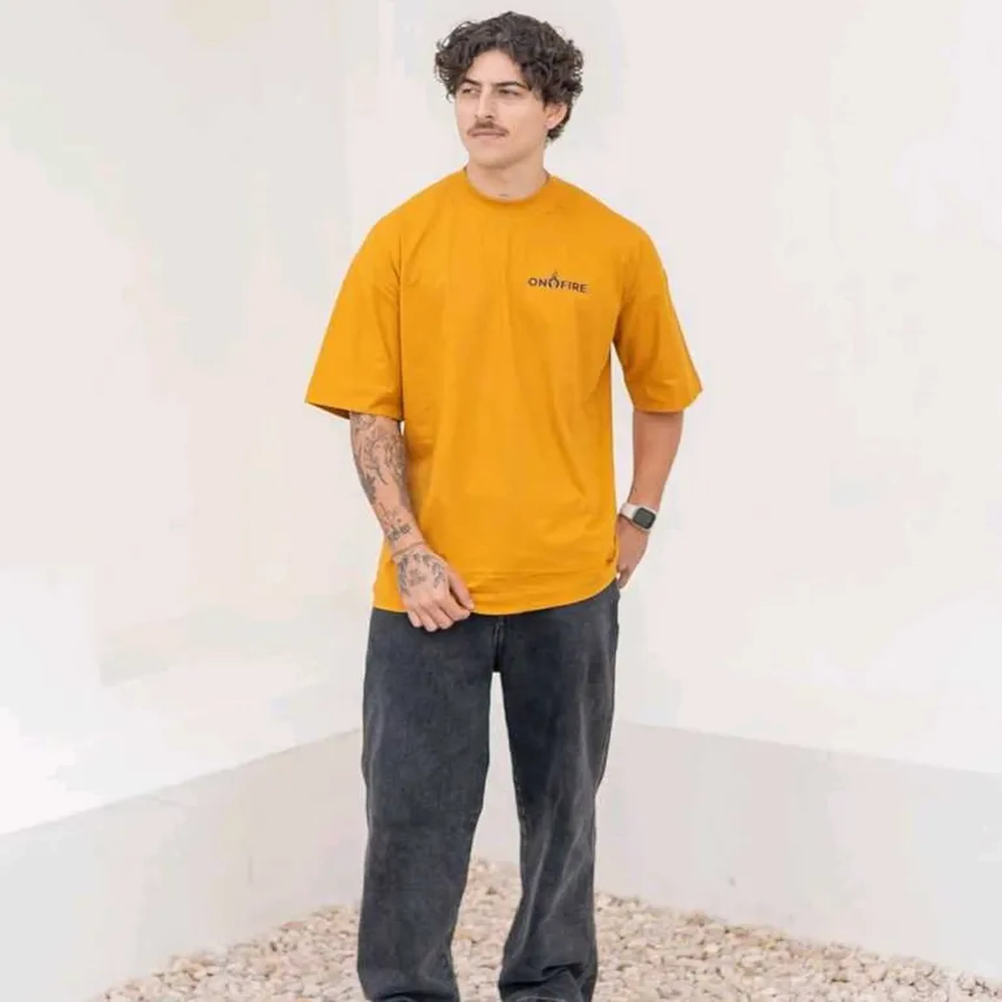 MAX é OVER imagem