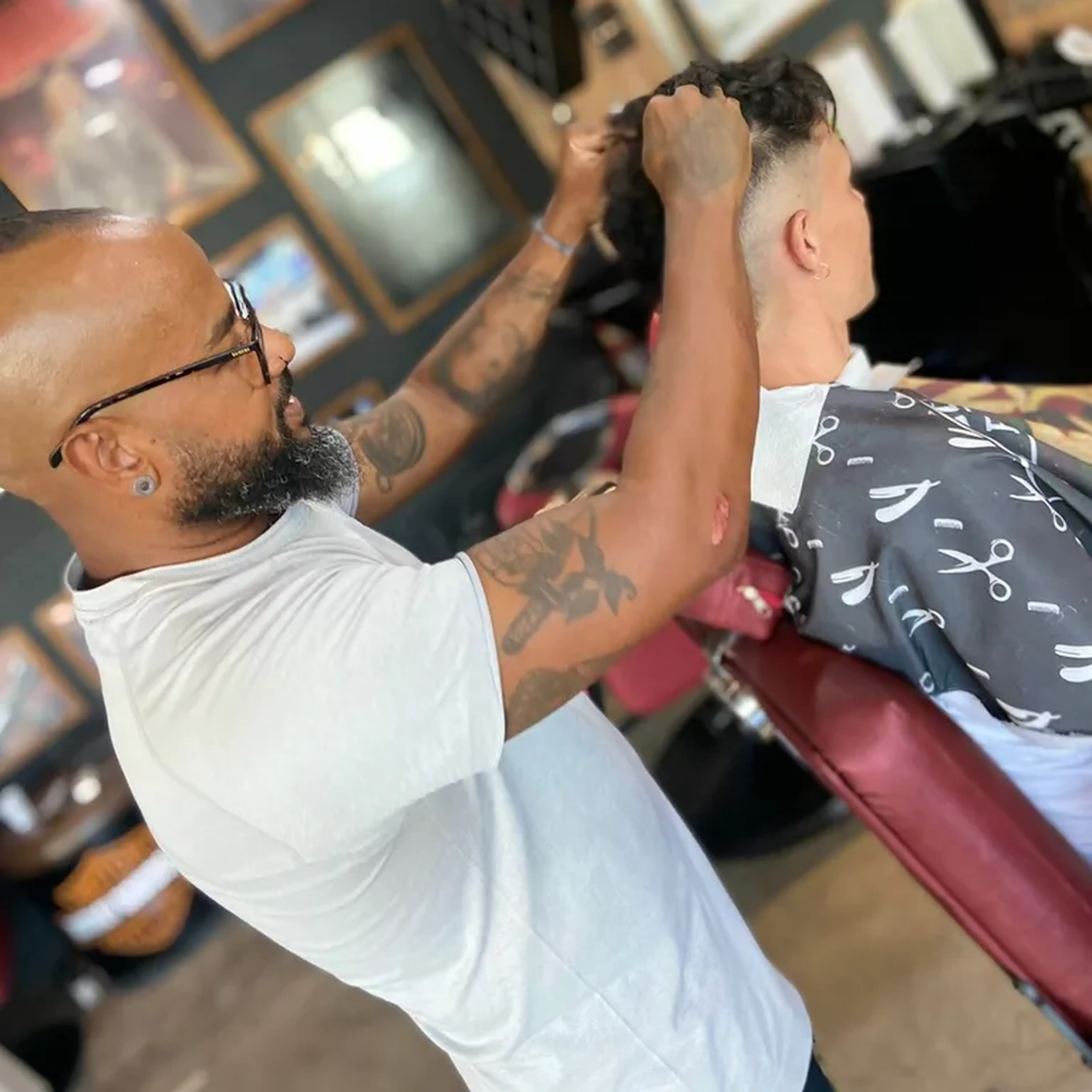 Pacote 1.1 combo , Cabelo e Barba imagem