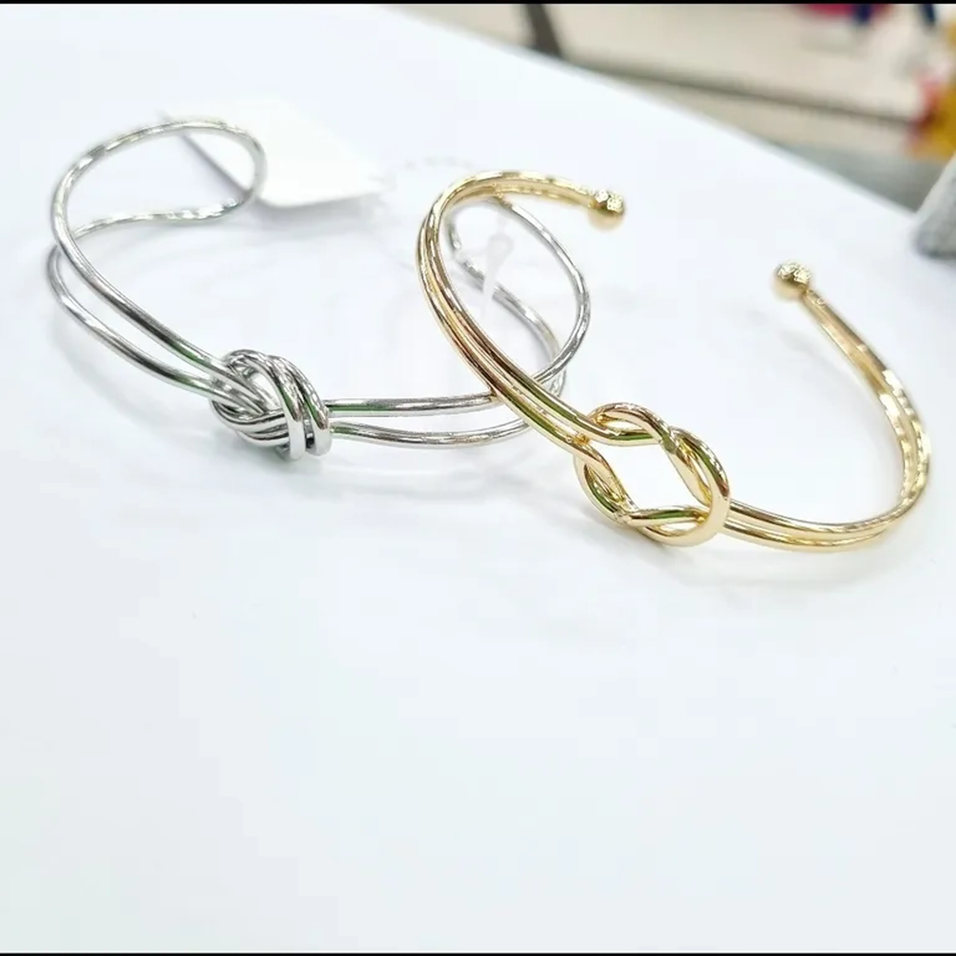bracelete liberty imagem
