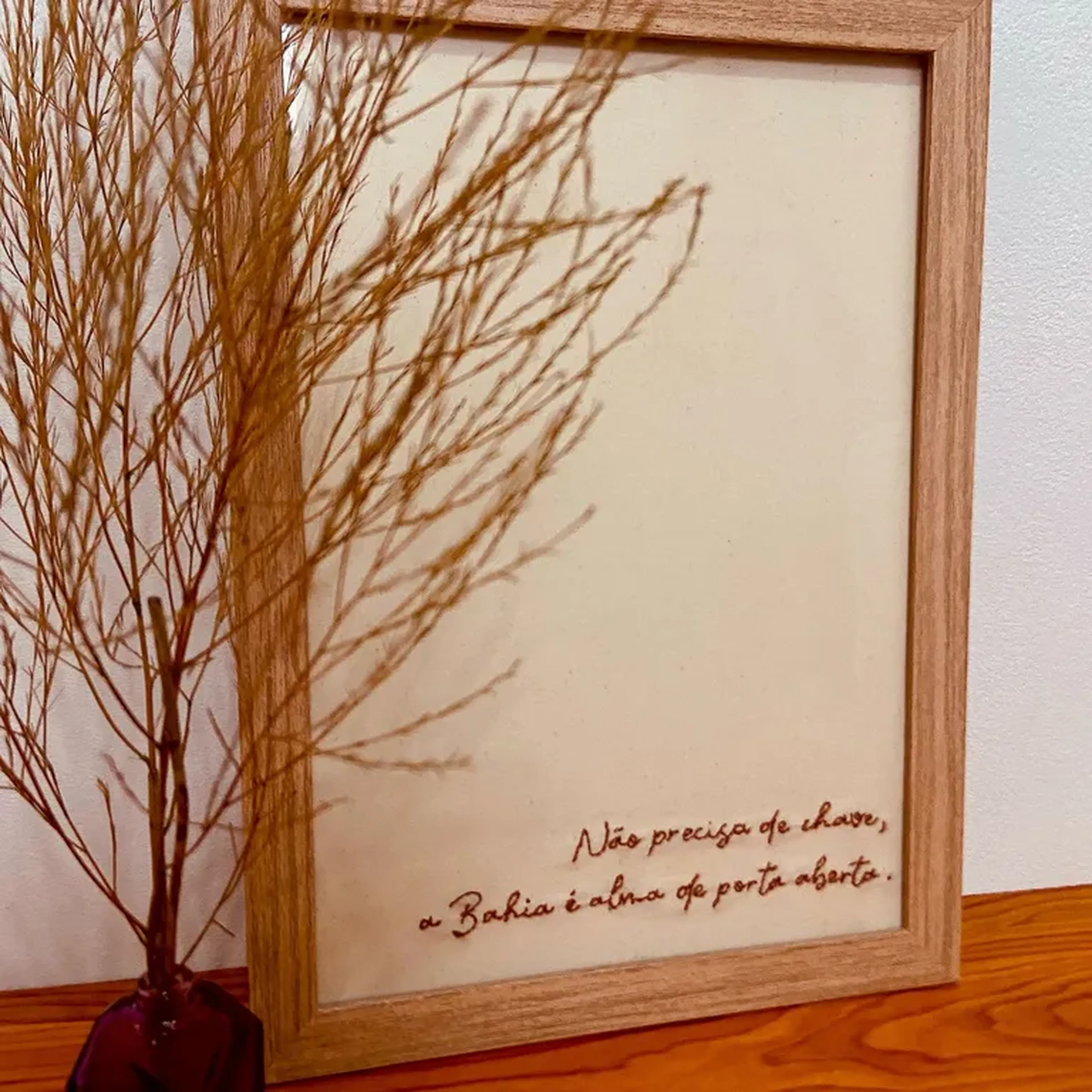 Quadro c moldura- portas abertas imagem