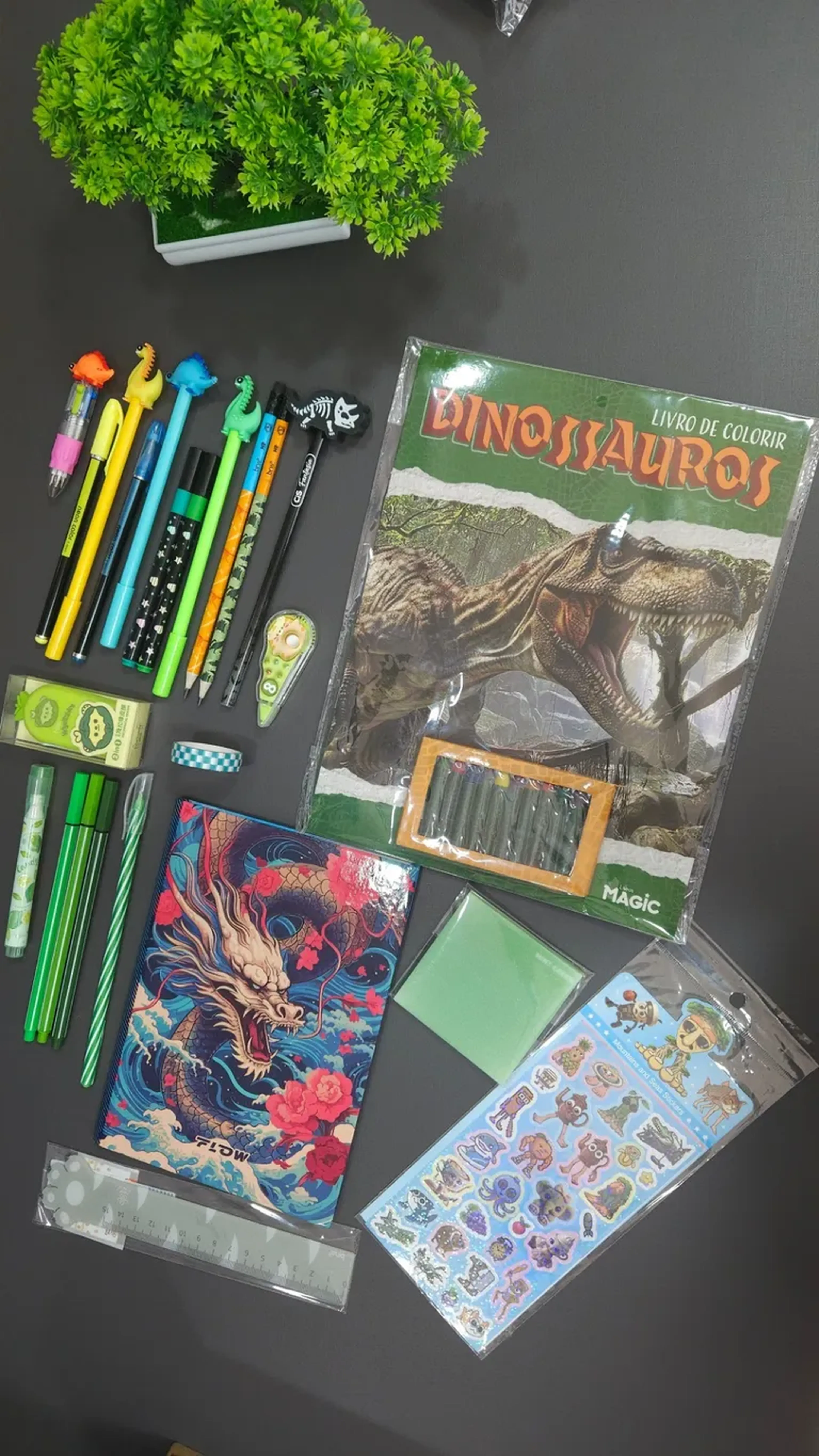 KIT ESCOLAR DO DINO imagem