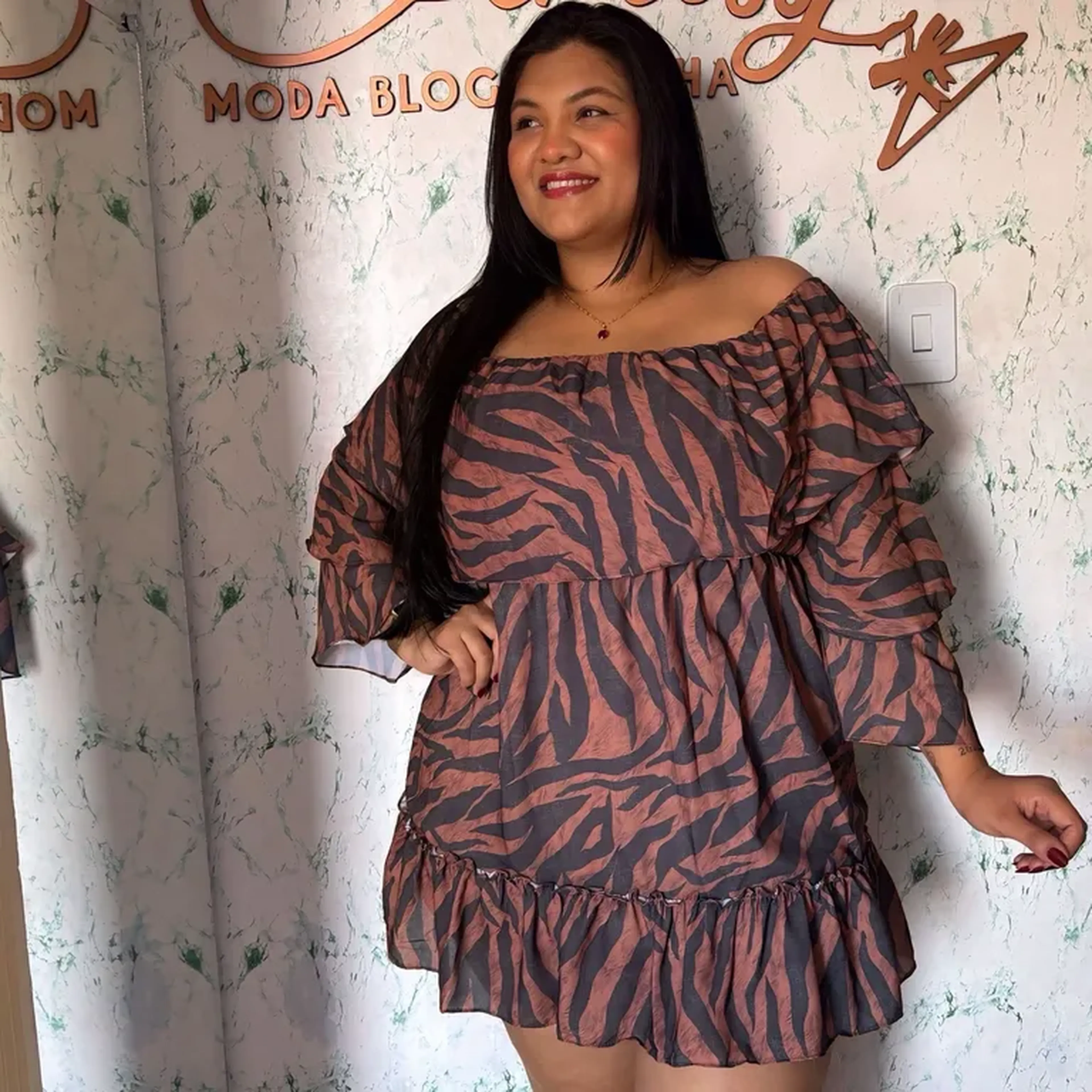 vestido animal print imagem