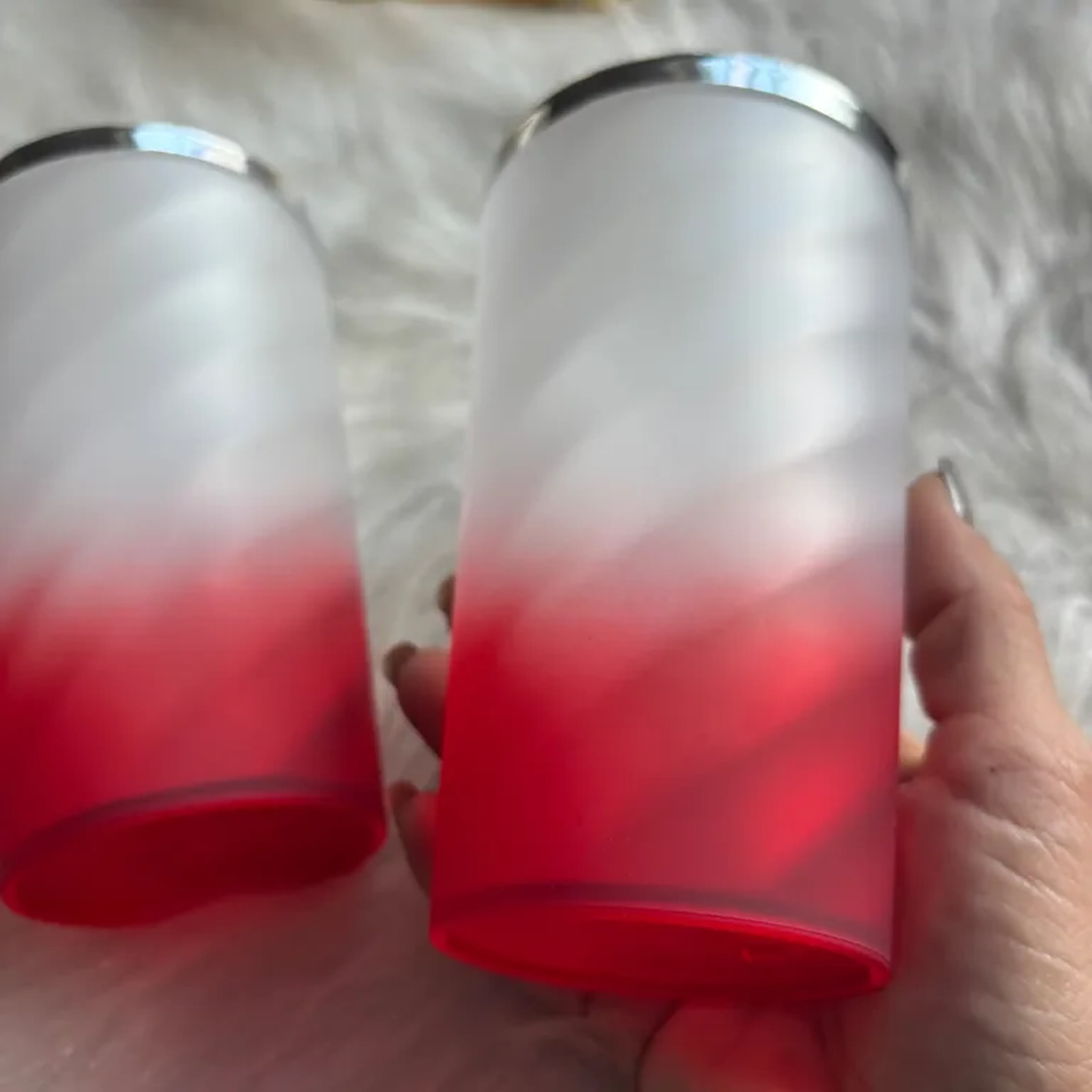 Copo Twister 550ml Devrade VermelhoBorda Prata imagem