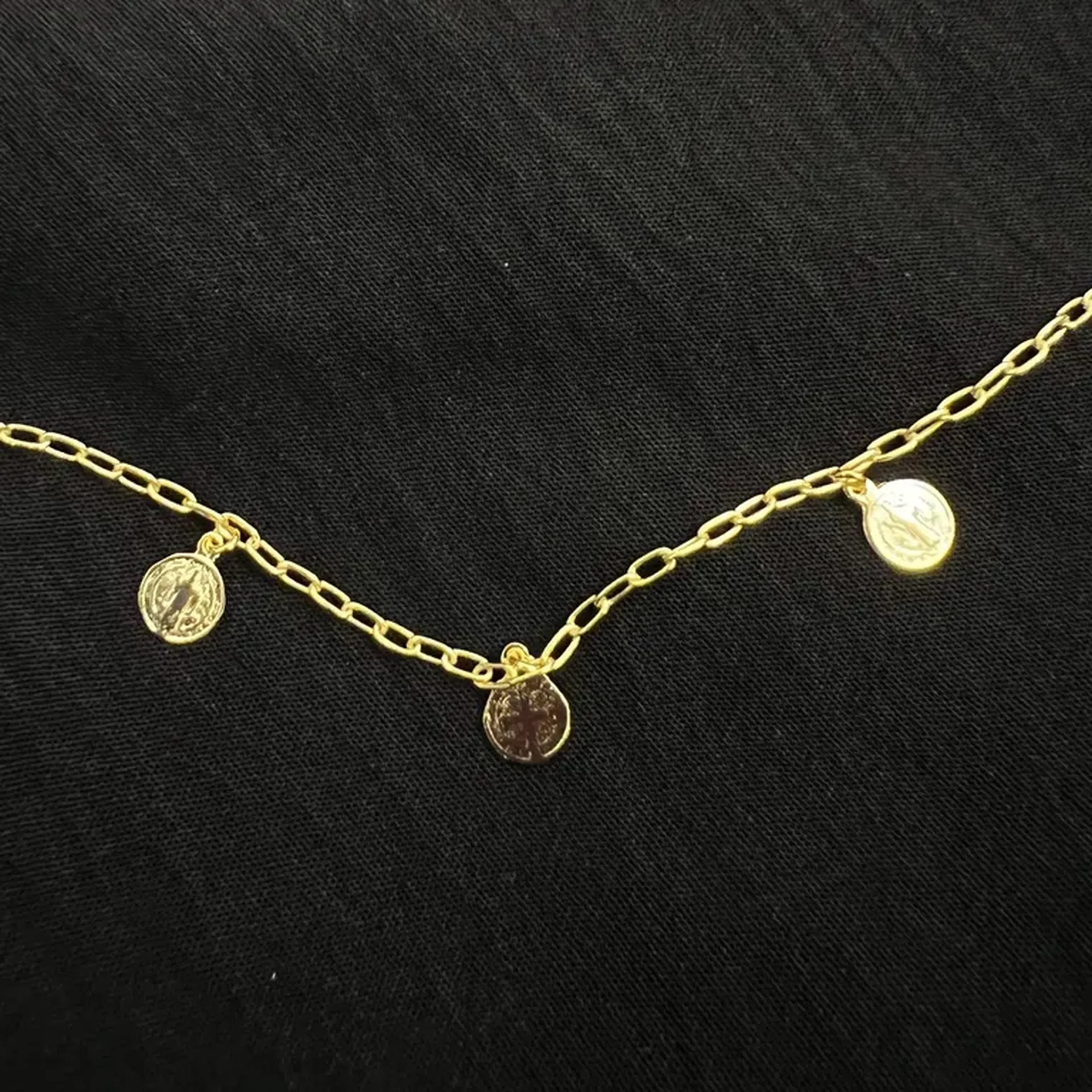 pulseira 3 pingentes São Bento imagem