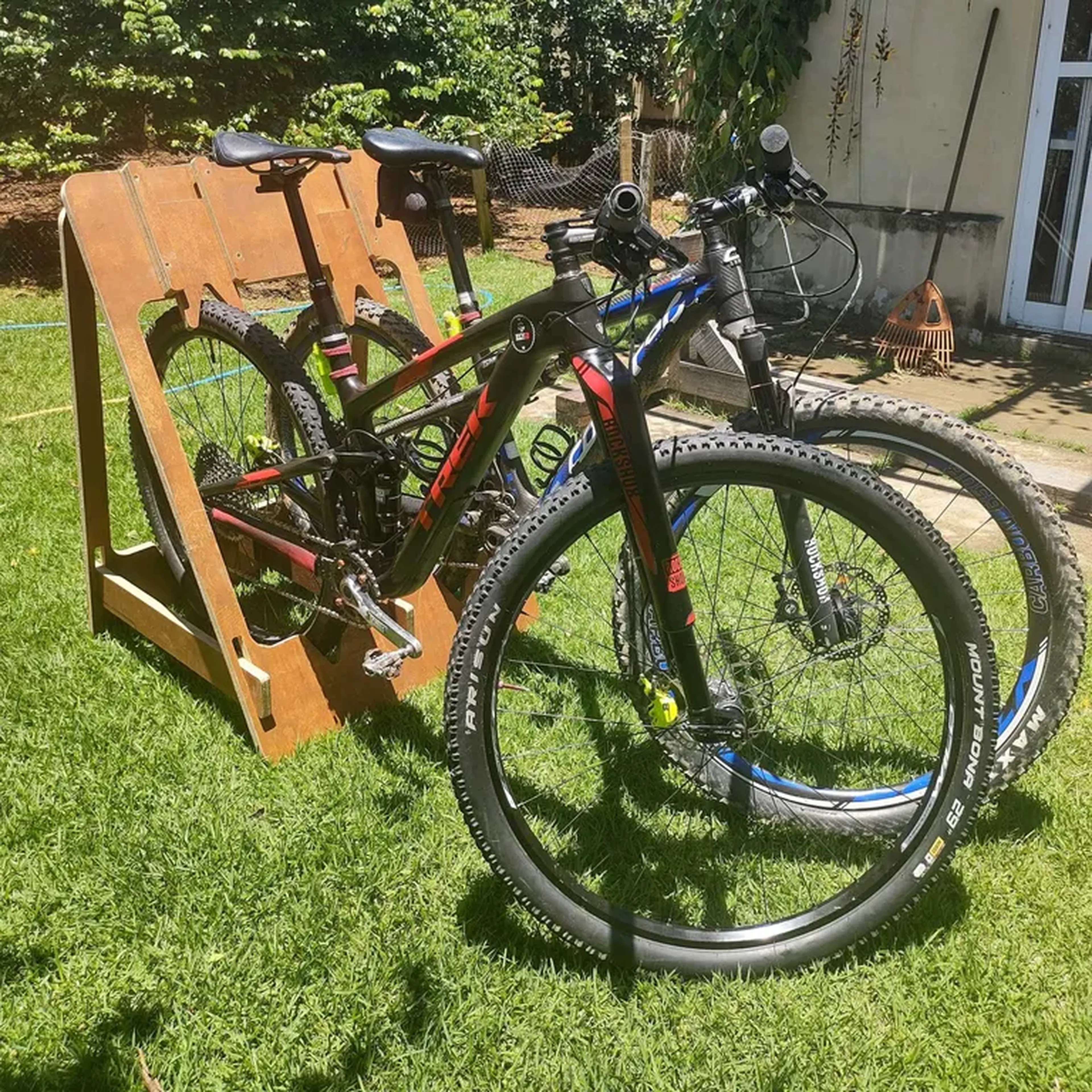 Suporte de Bike Duplo imagem