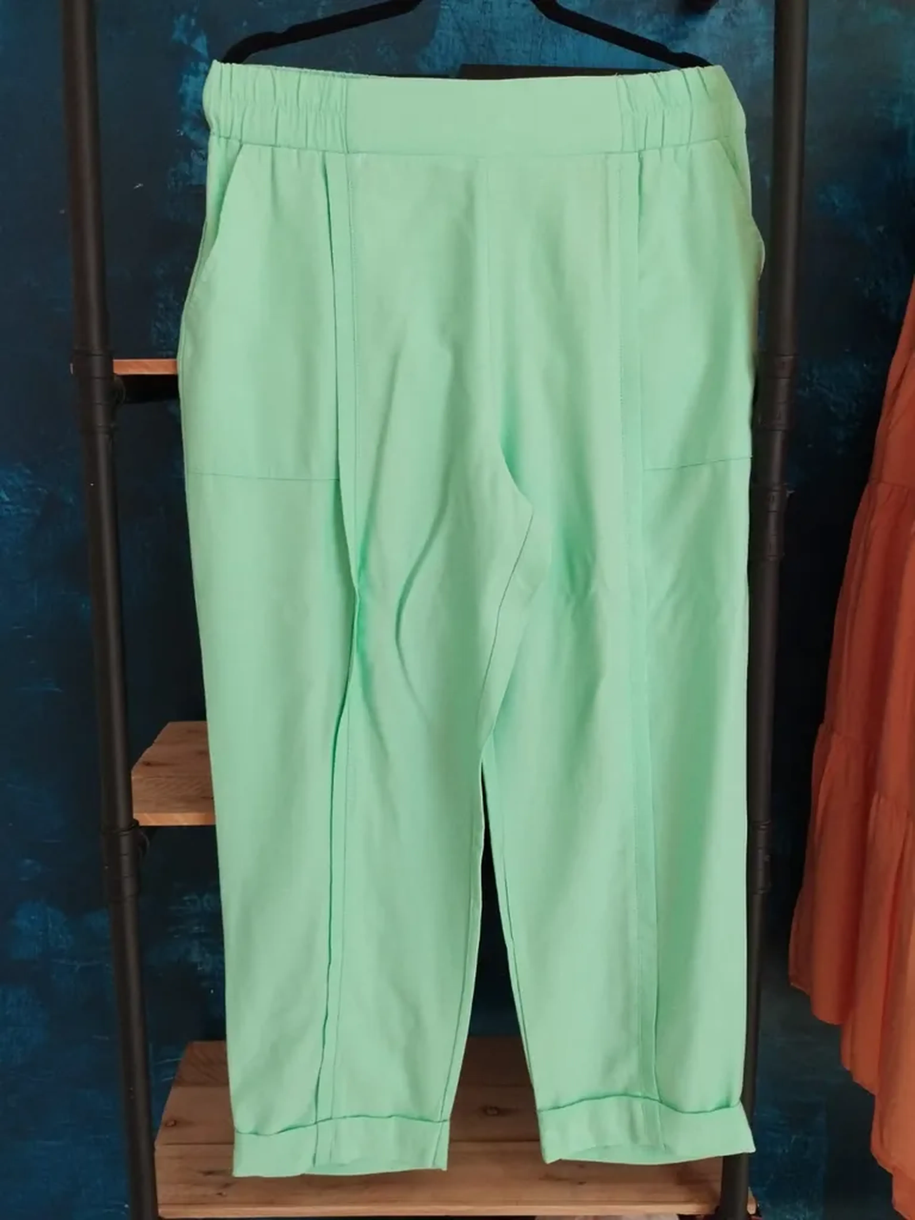 Calça Verde Larguinha - MELOVE imagem