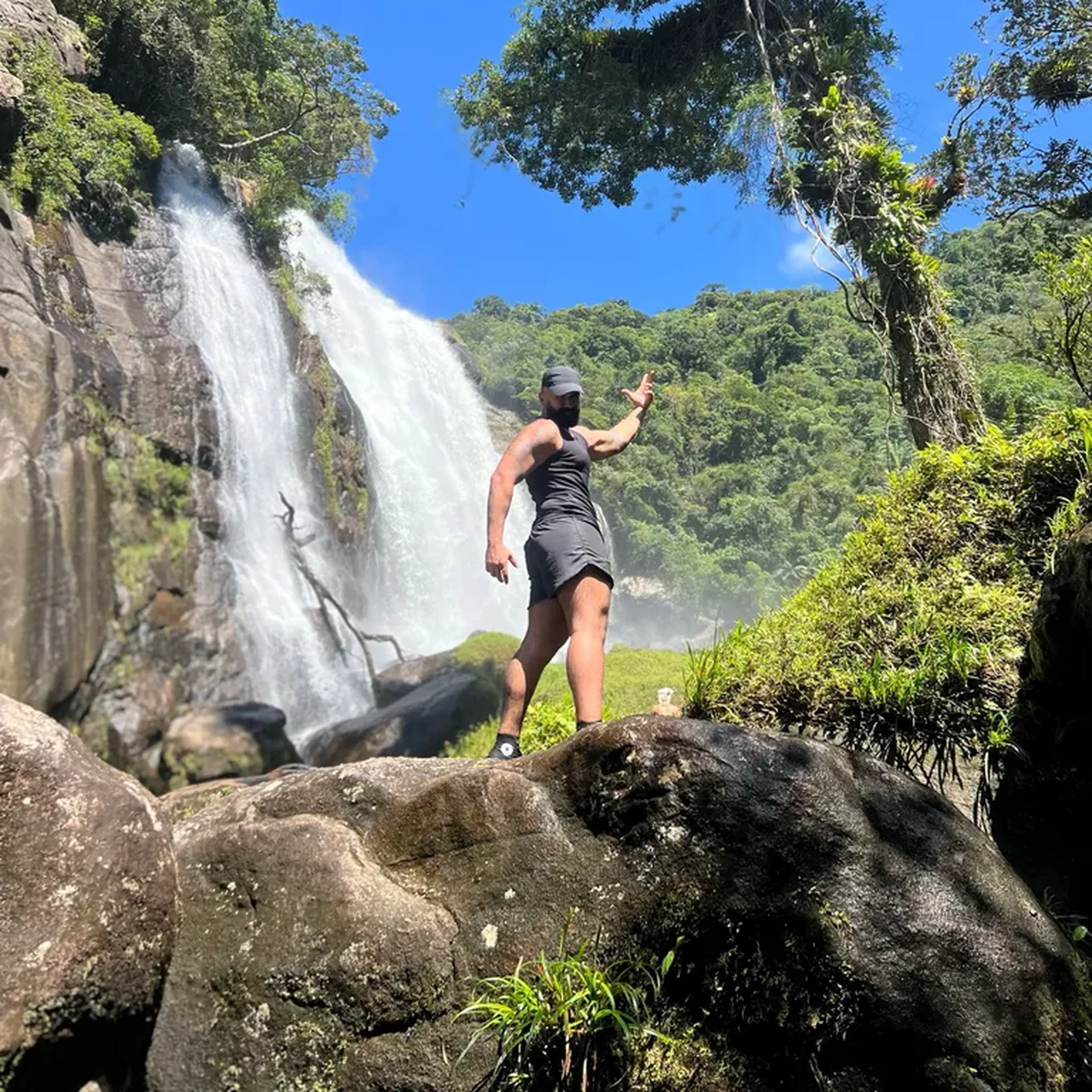 📆(19-12) Cachoeira do Elefante em Bertioga imagem