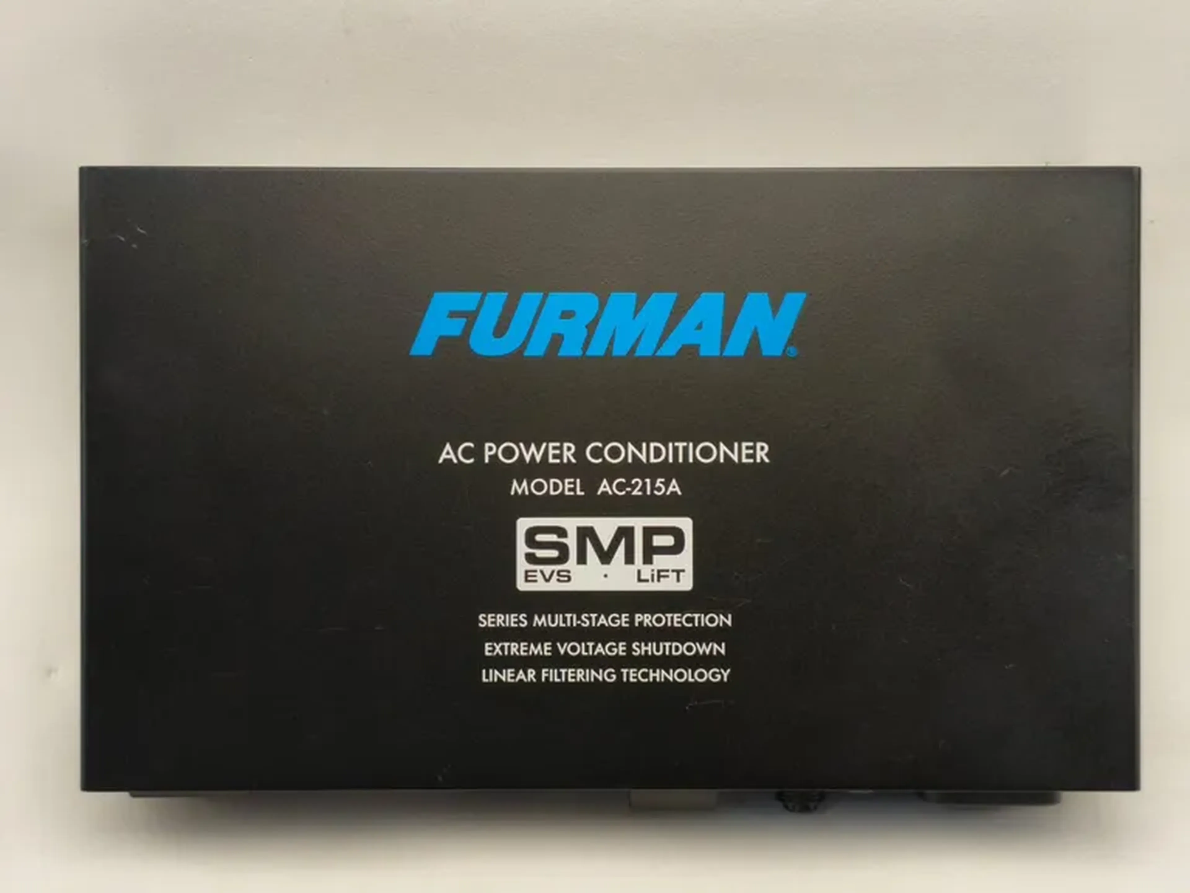 Condicionador de Energia Furman AC-215A imagem