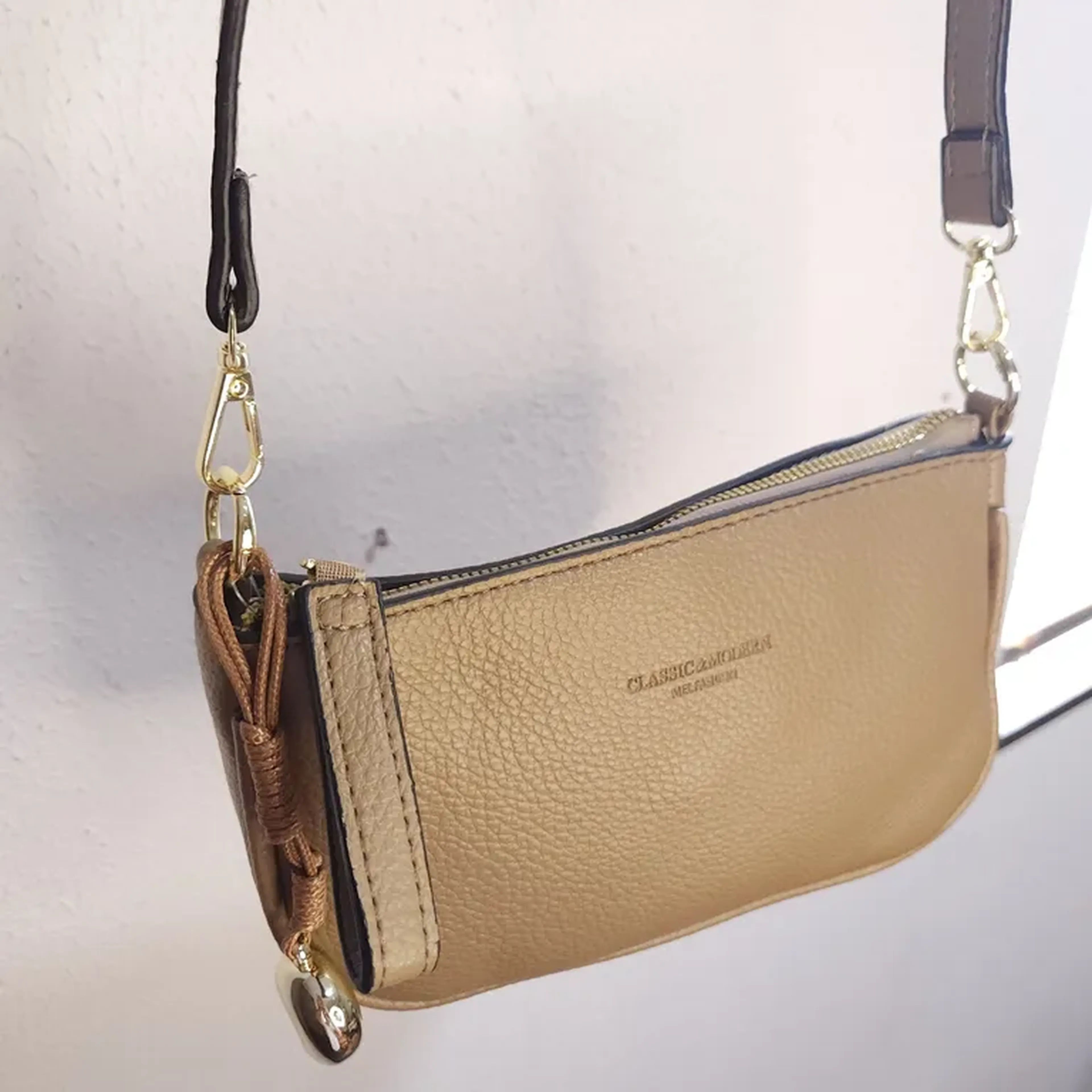 Bolsa Pingente dourado 01.030.WB839.CQ imagem