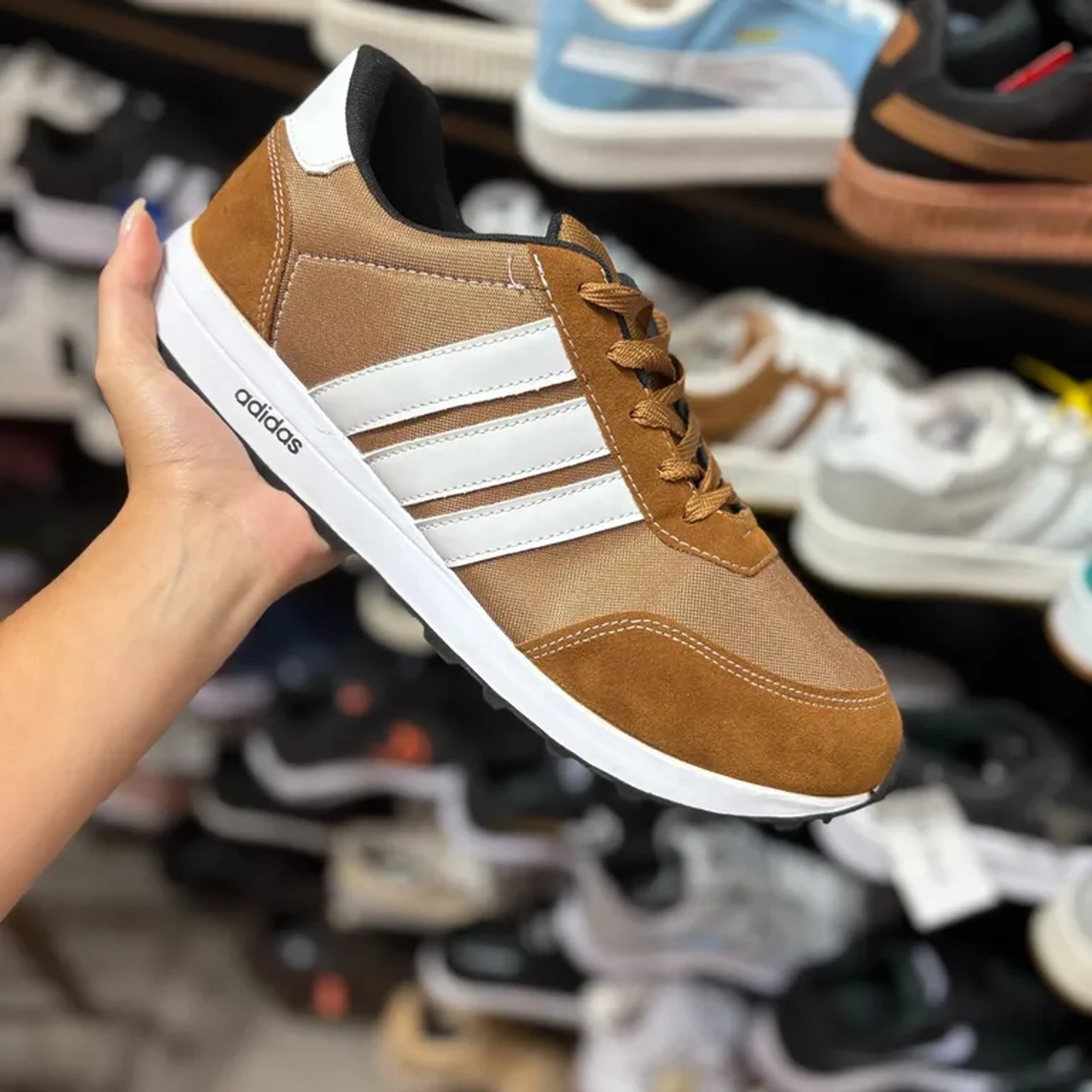Adidas Caramelo Especial imagem