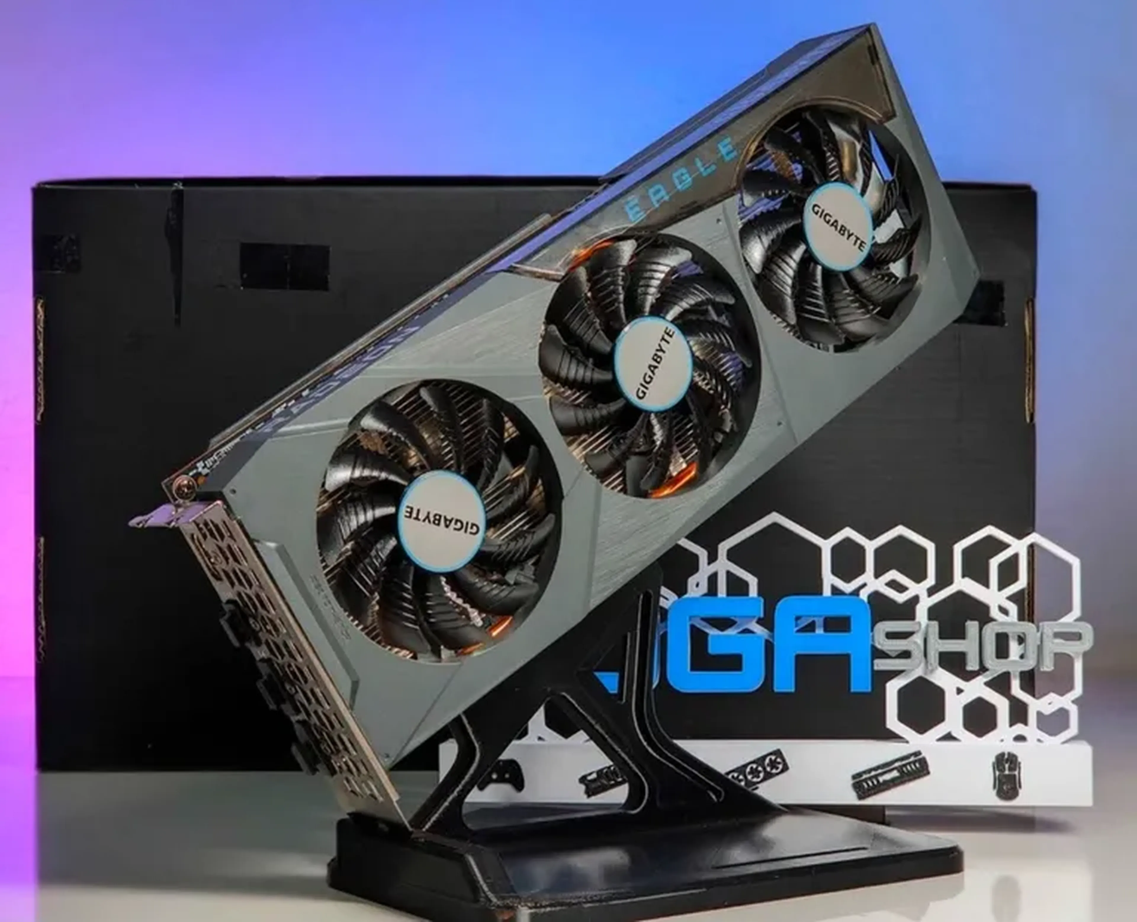 AMD Radeon RX 6600 8GB Gigabyte Eagle imagem
