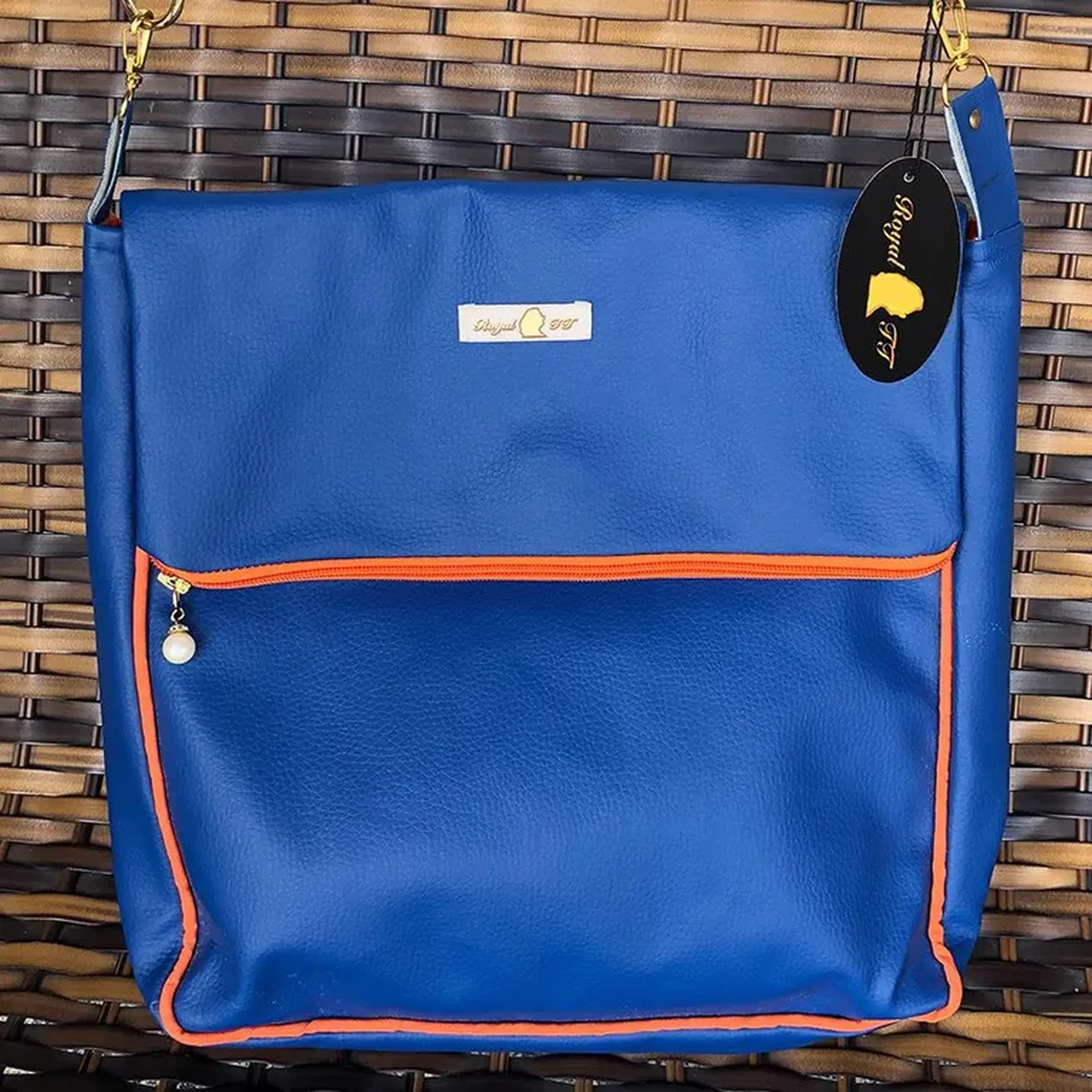 Bolsa Transversal Corino Azul Fechamento em Aba imagem